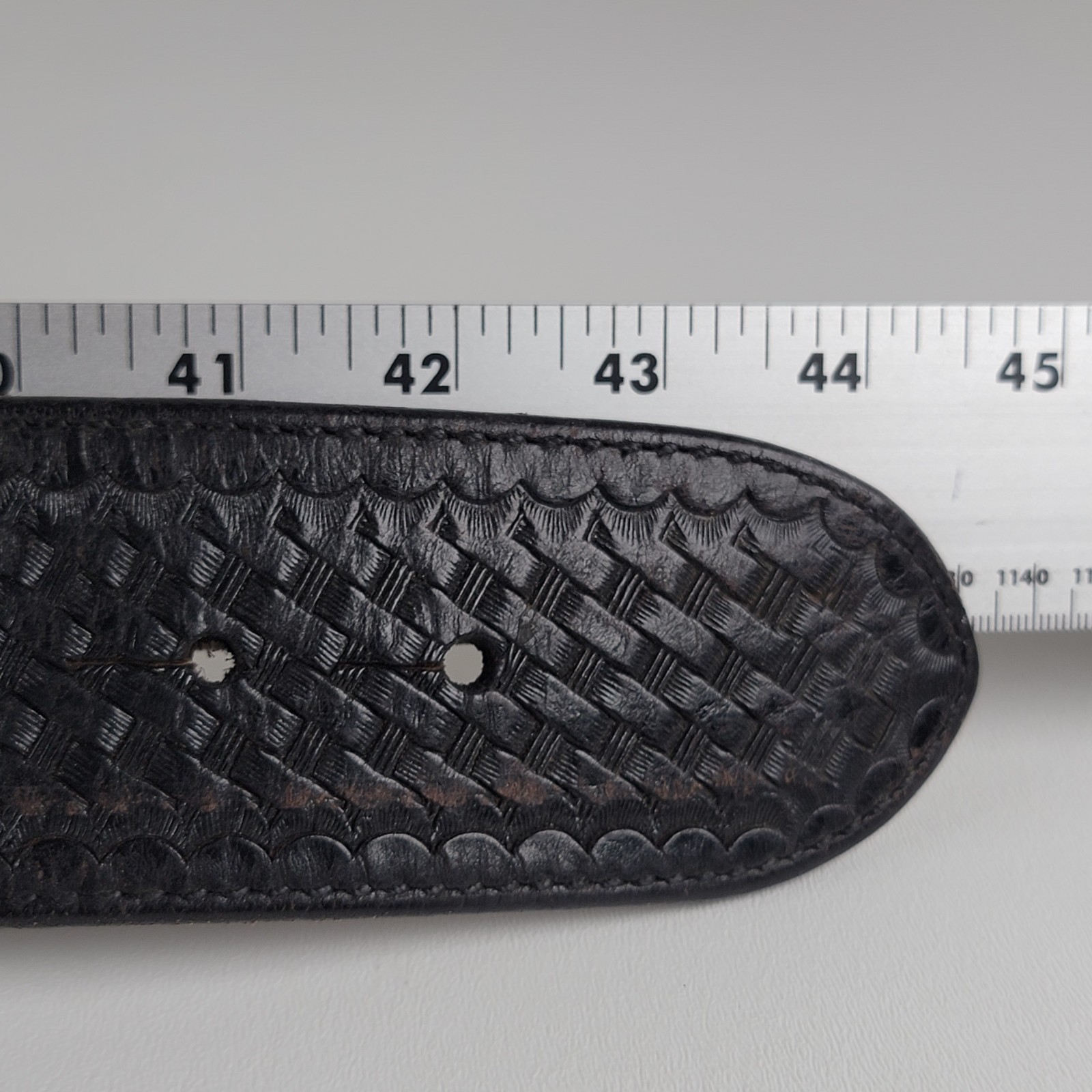 ​Bianchi #B2 Duty Belt Basketweave Black Leather Size 34 Law Enforcement Gear