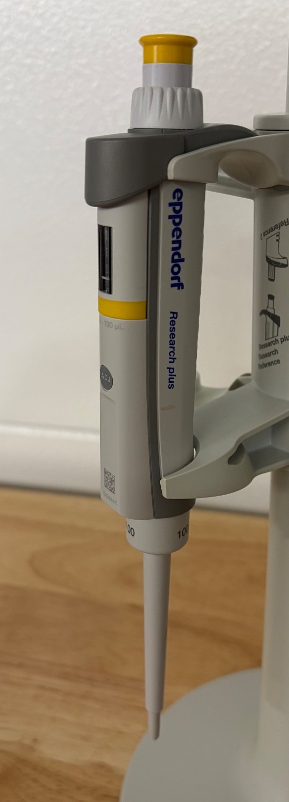 Eppendorf Research Plus Pipette Set (10-100, 20-200, 100-1000) – Refurb, Mint!