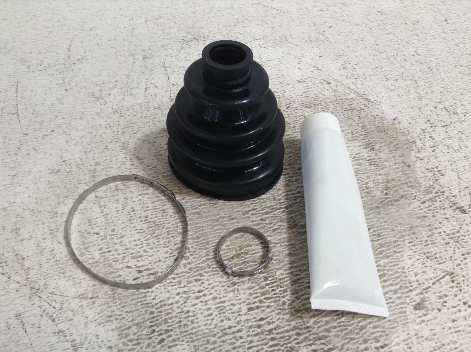 Daedong Kioti U3215-19471 Boot Repair Kit FRT I/B U321519471 New (TSC)