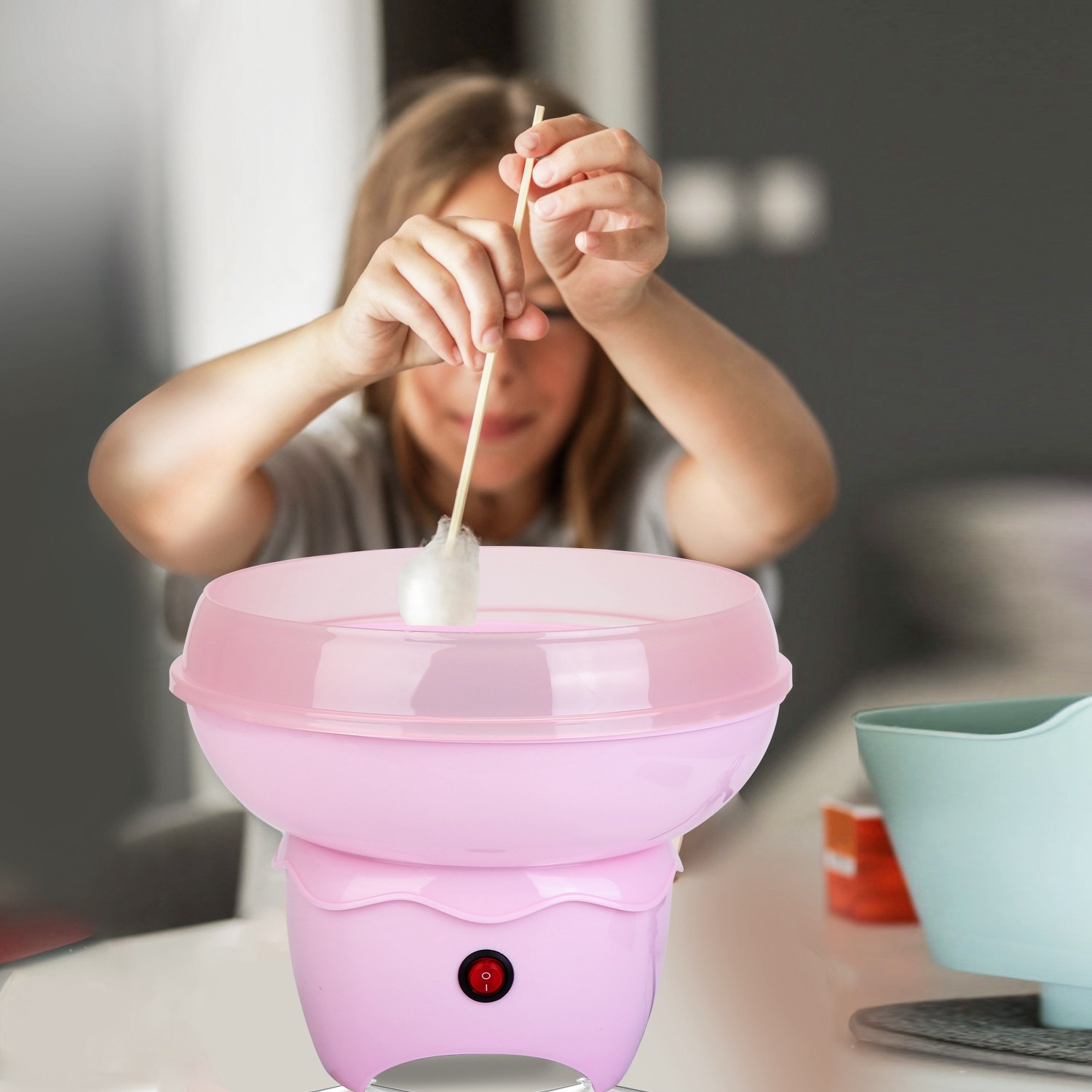 400W Electric Cotton Candy Machine w/ Sugar Scoop for Birthday Family Party Gift