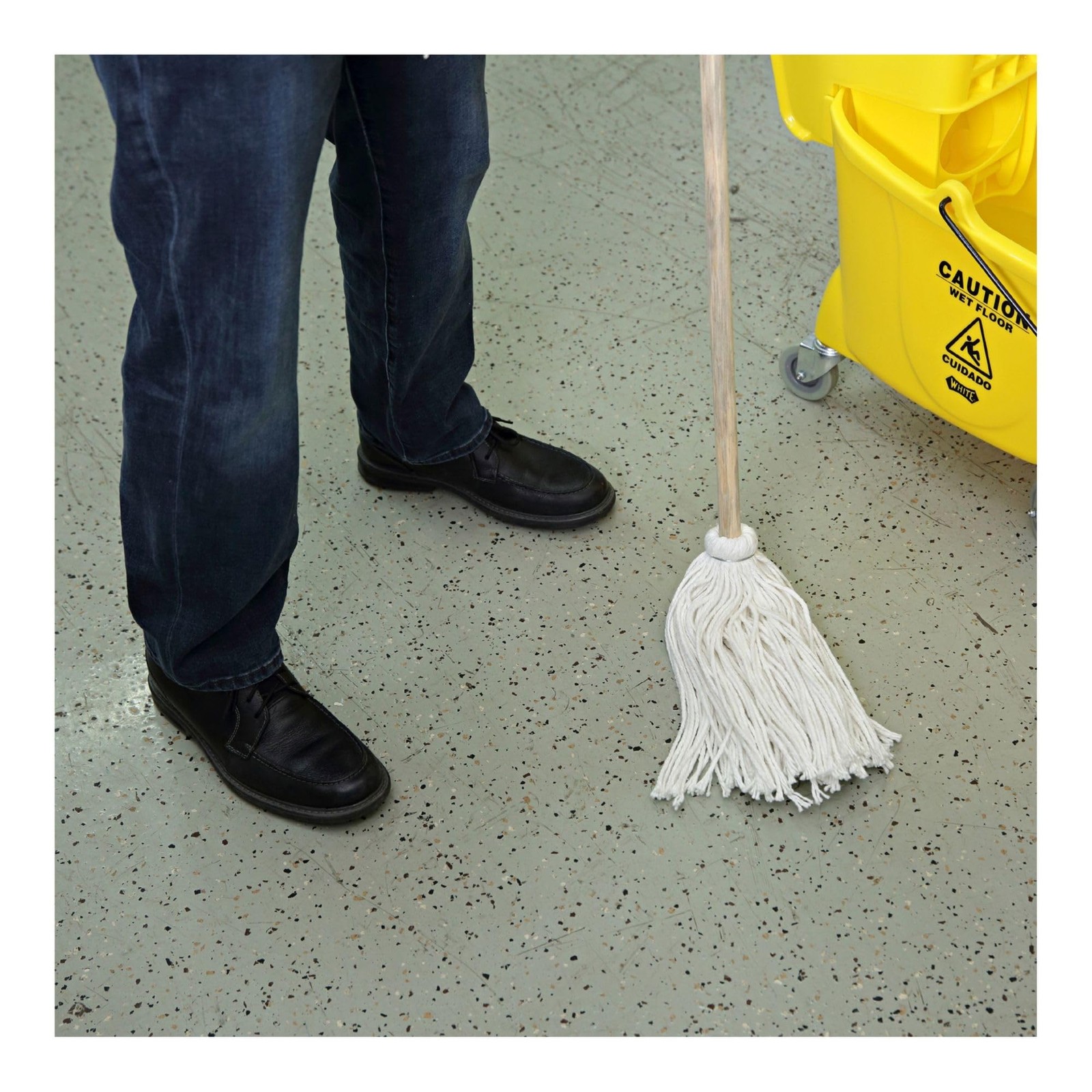 Boardwalk 112R Deck Mop W/51 In. Wooden Handle 12 Oz. Rayon Fiber Head Pack Of