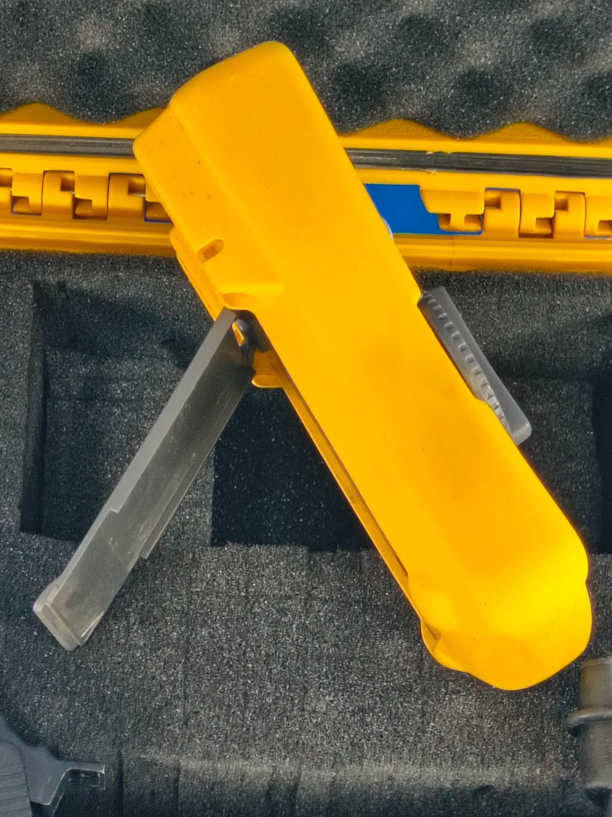 Fluke 115 TRMS Multimeter