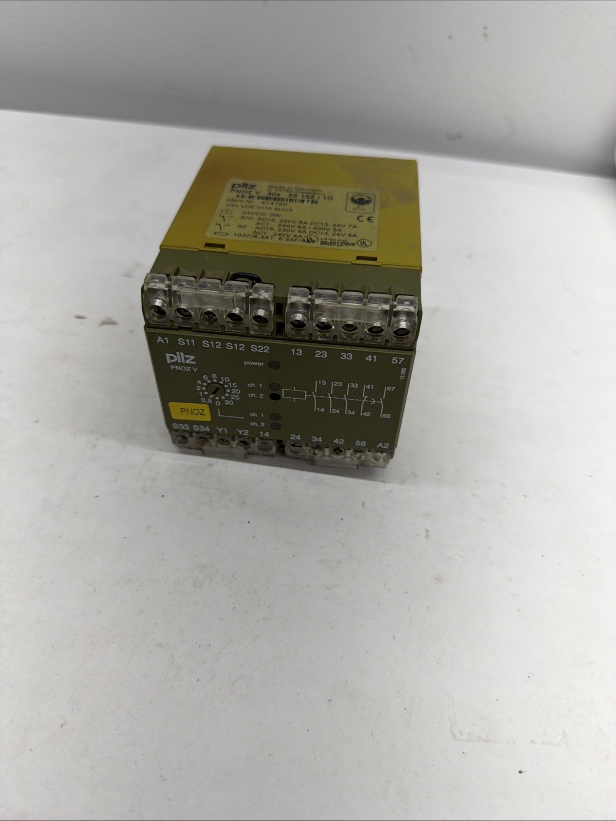 Pilz PNOZ V Safety Relay 24VDC 474790