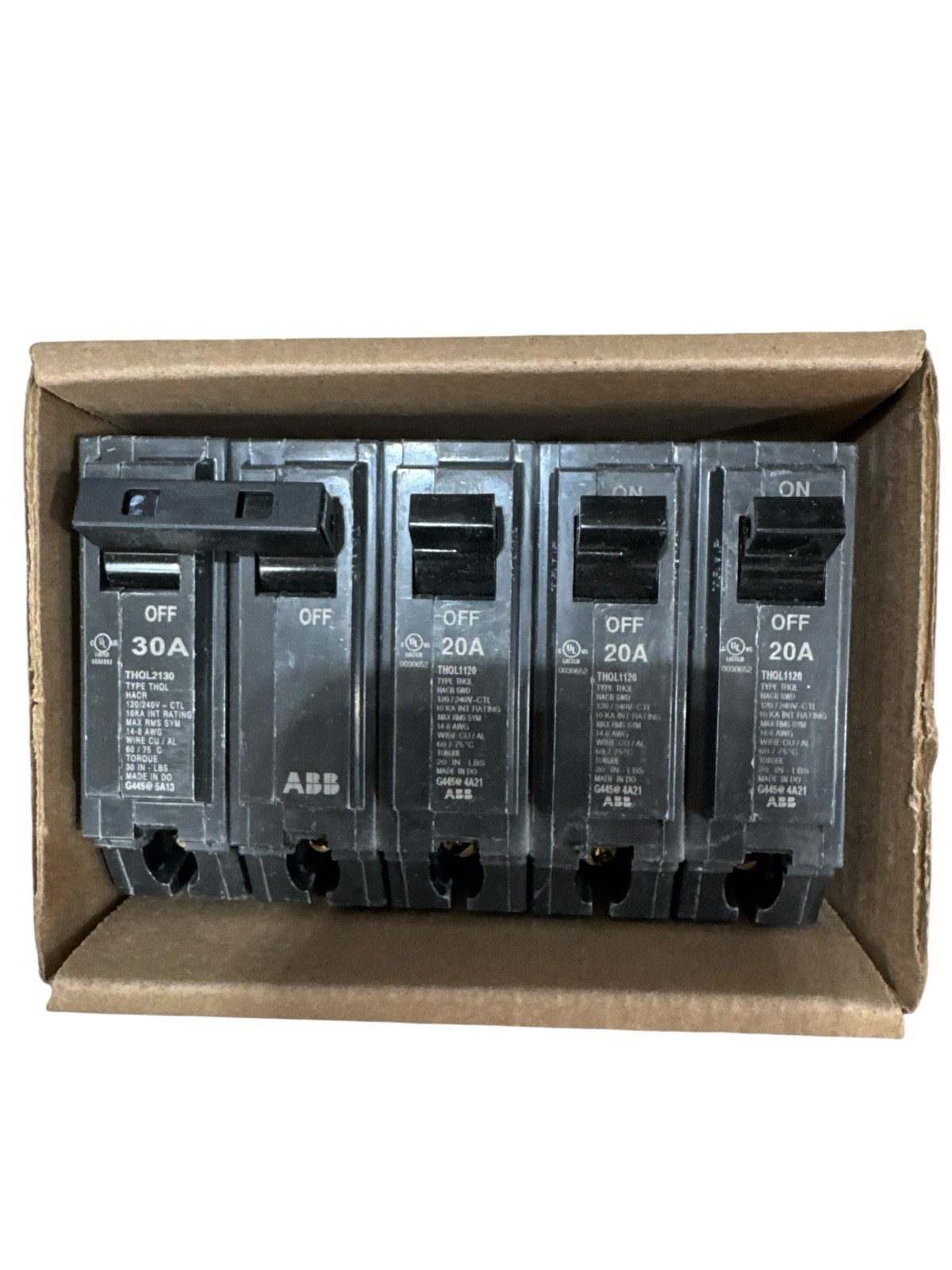 GE 200 Amp 40 Space 80 Circuit Indoor Main Breaker Panel Kit TM4020C80K (OB)