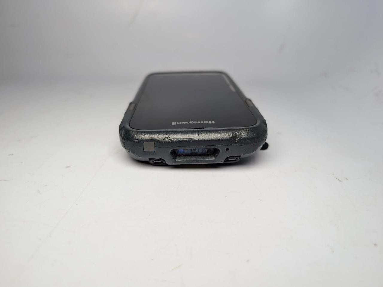 Honeywell Dolphin CT60 Mobile Barcode Scanner CT60-L1N-ASC210F w/ Battery