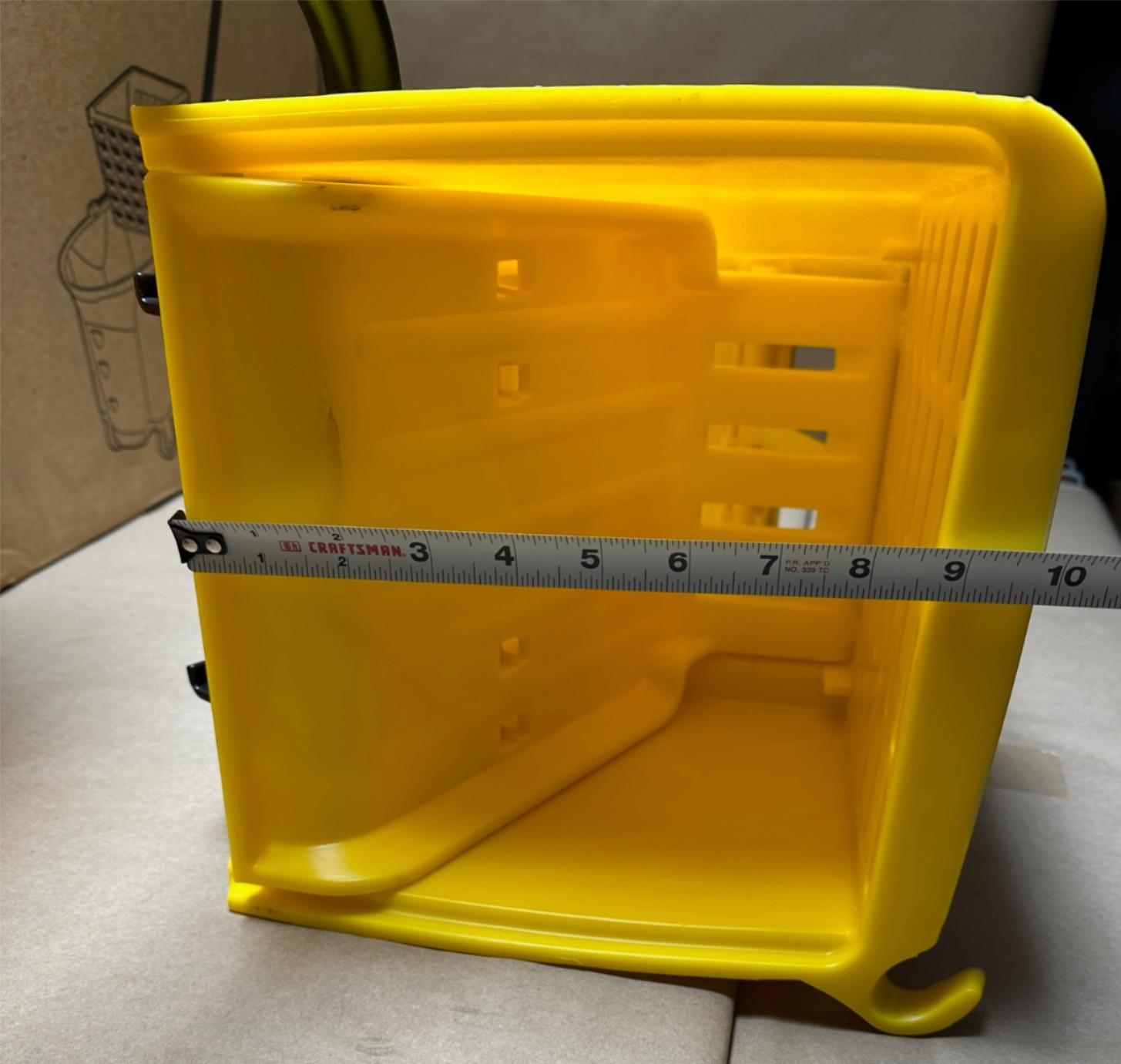 Rubbermaid Wave Brake 35 Qt Yellow Combo Mop Bucket and Wringer FG758088YEL