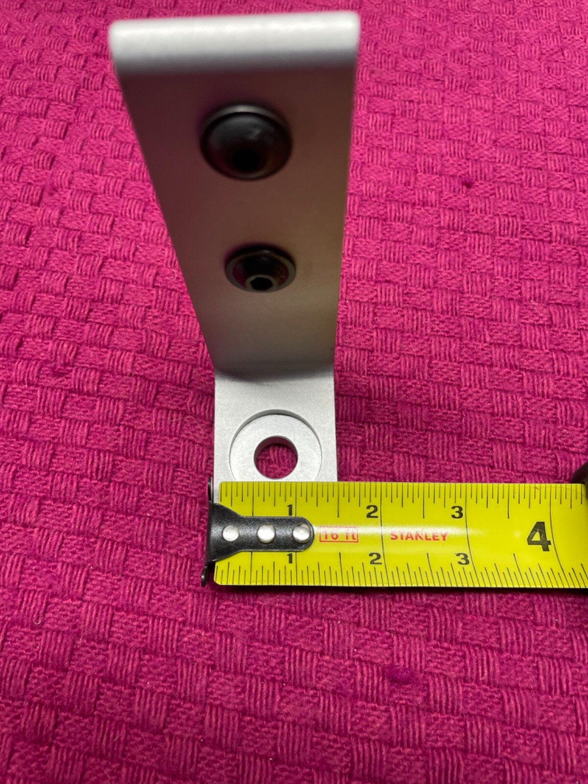 New 1 pc. OEM 80/20 #2415 15 Seri 1.5″W x 5”L Floor Mount Base Plate W Hardware