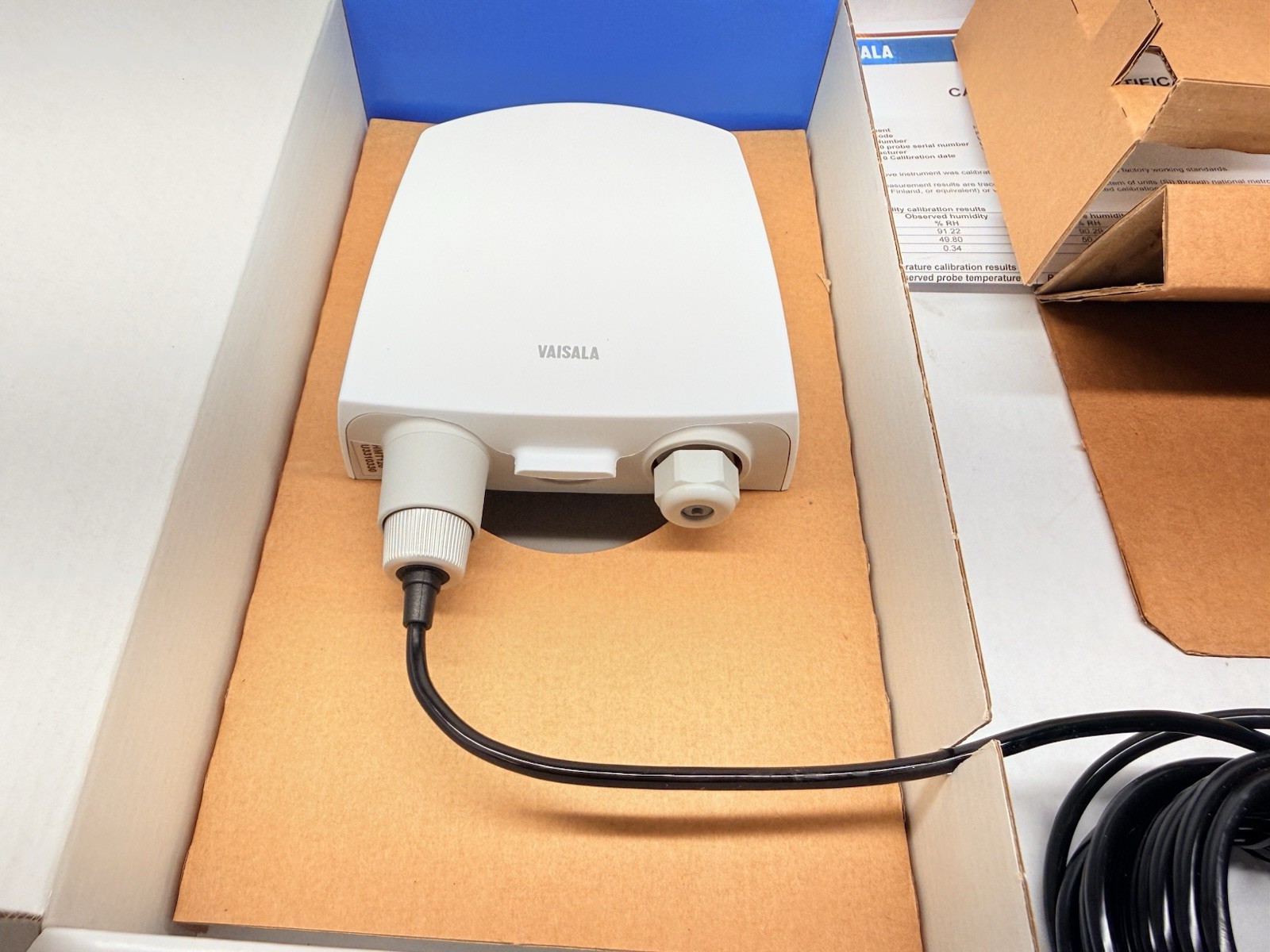 NEW Vaisala HMT120 Humidity & Temperature Transmitter 0 to 100%RH, -40 to +140°F