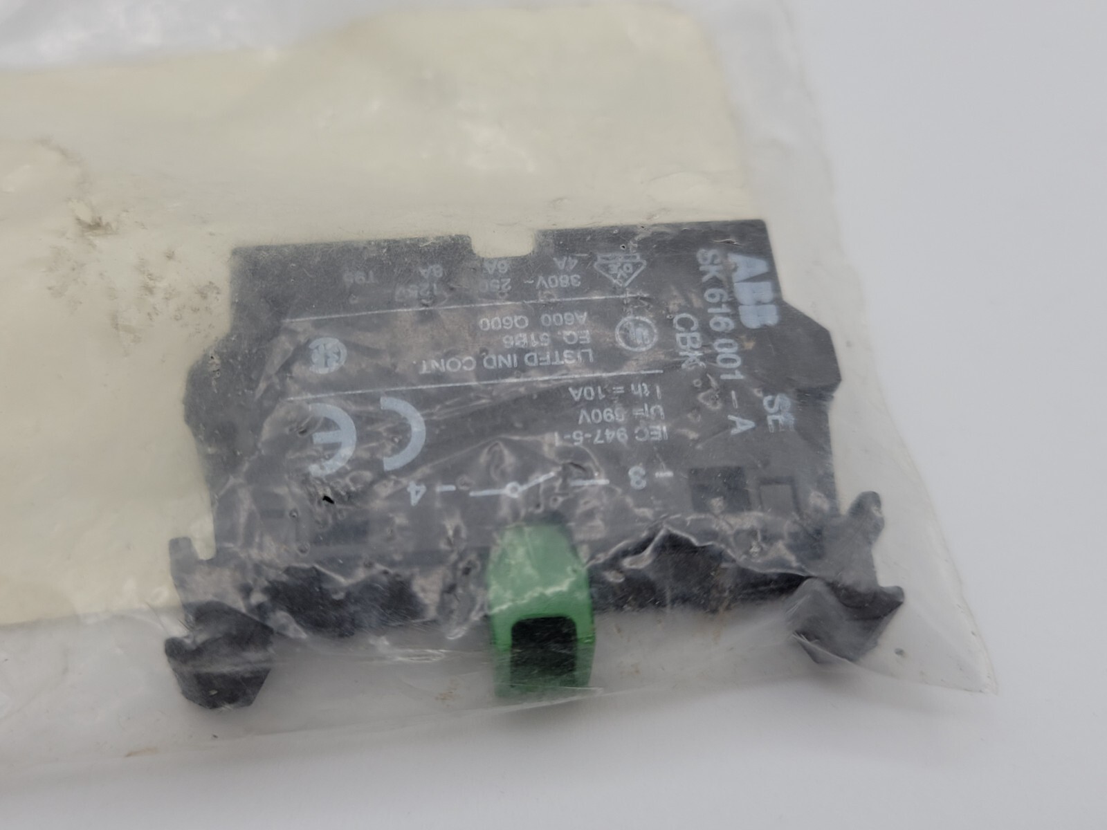 Cutler-Hammer CRAB SK 616 001-A Auxiliary Contact Block Kit 10 Amp 690 Volt 1-NO