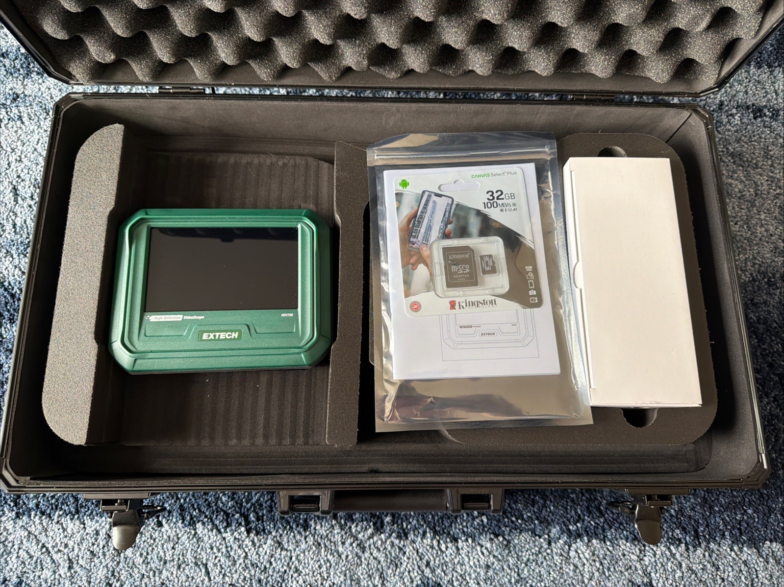 Extech HDV700: Videoscope Screen (No Probes) BRAND NEW IN BOX SHIPS IMMEDIATELY