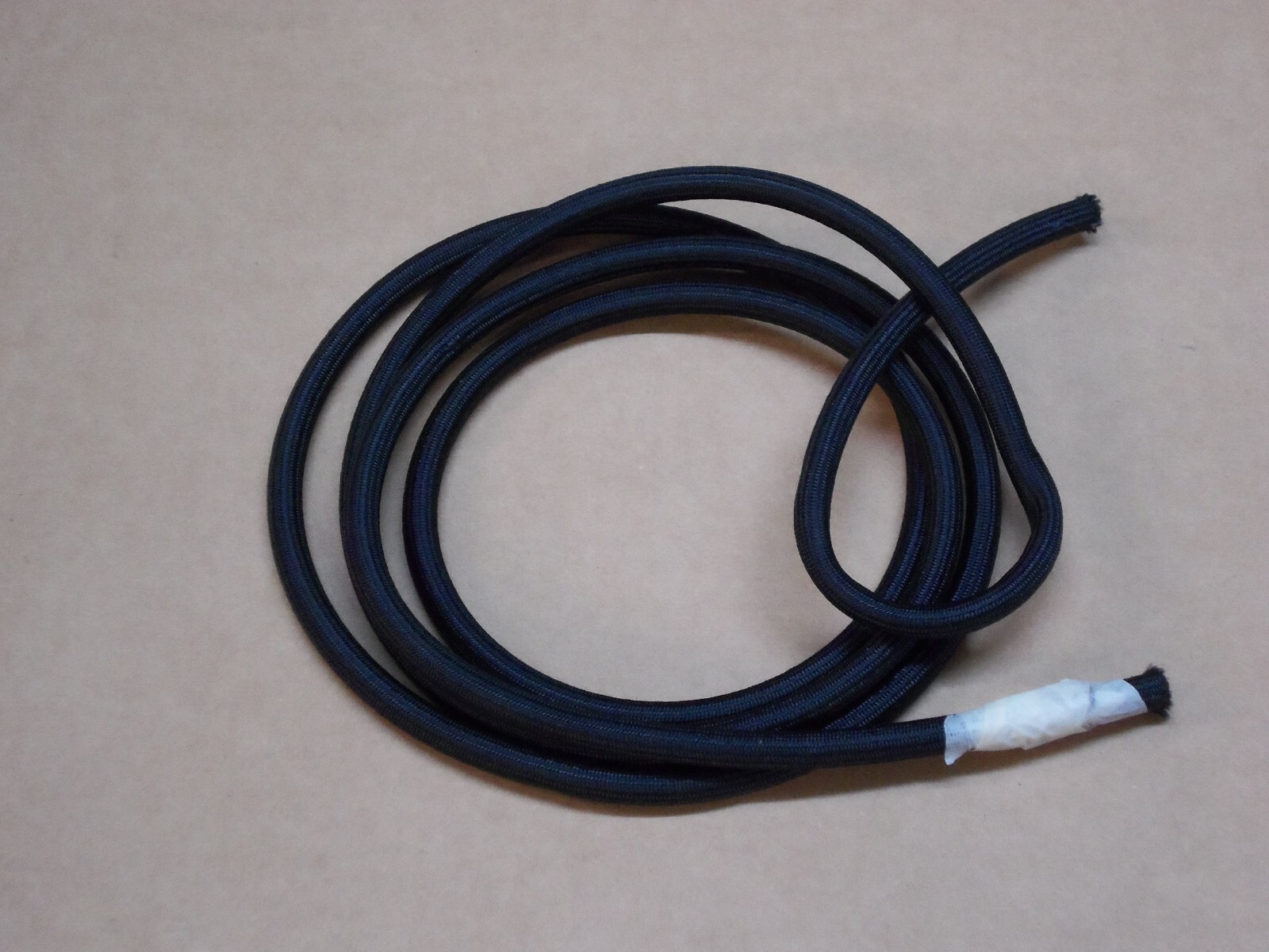 7′ Length 3/16″ (0.1875″) ID X 5/16″ (0.3125″) OD SBR Tubing Nylon Braided Hose.