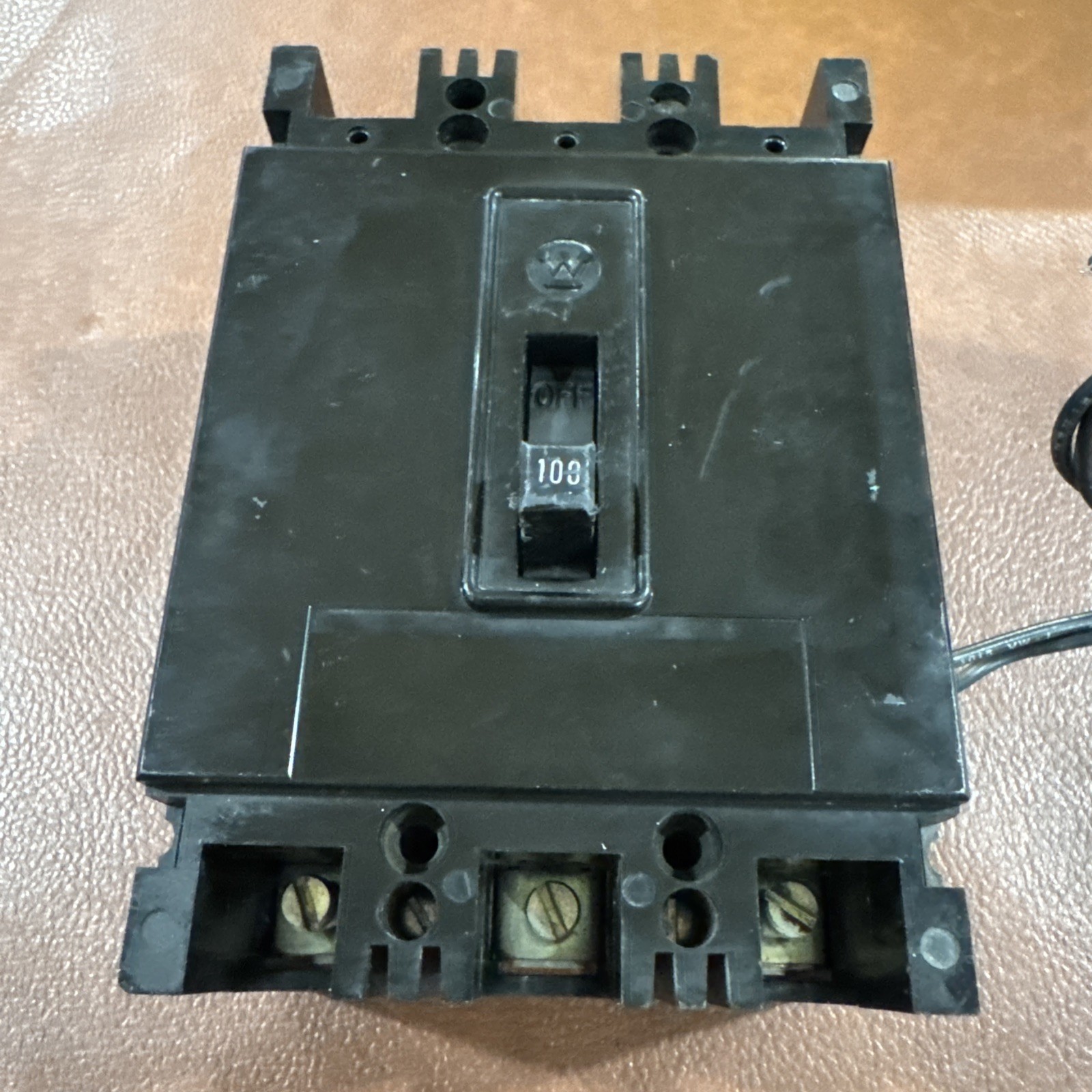 Westinghouse 3P 100A FB3100 600V 3 Pole 100 Amp 4975D71G44 Shunt Trip