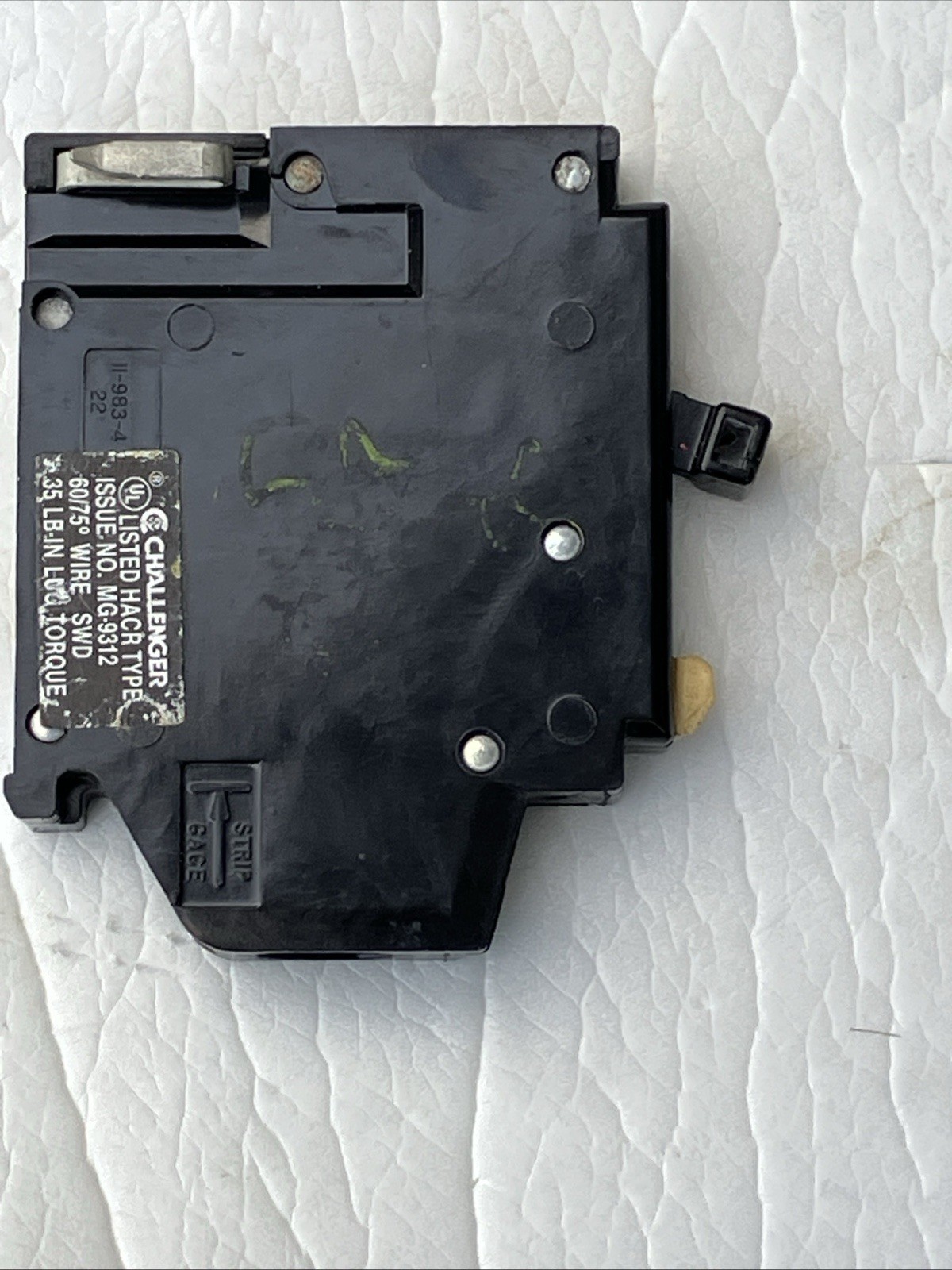 A120L Challenger Crouse-Hinds 1 Pole 20A «Cheater» Circuit Breaker A120 Non-CTL