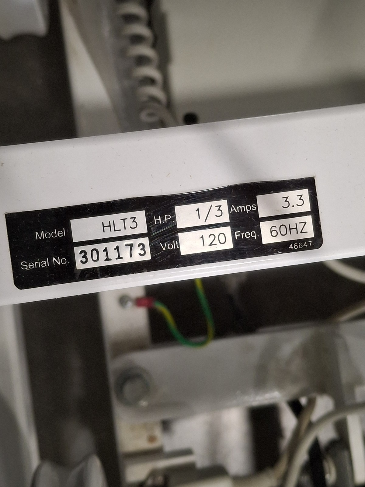 Dynatronics Dynatron HLT3 Electric Hi Lo Treatment Table