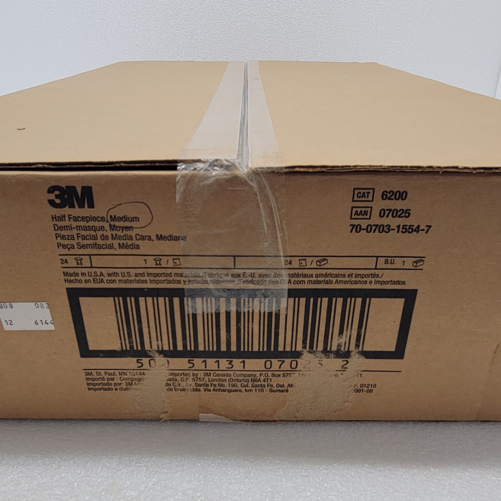 QTY (24) 3M Half Facepiece Medium Respirator Set Filter Not Included 6200/07025