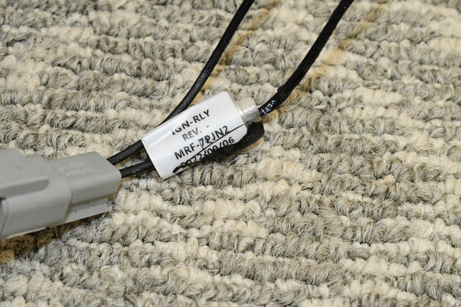 Cole Hersee 24063 24V Insulated Continuous Duty SPST Solenoid – UNUSED w/ Leads