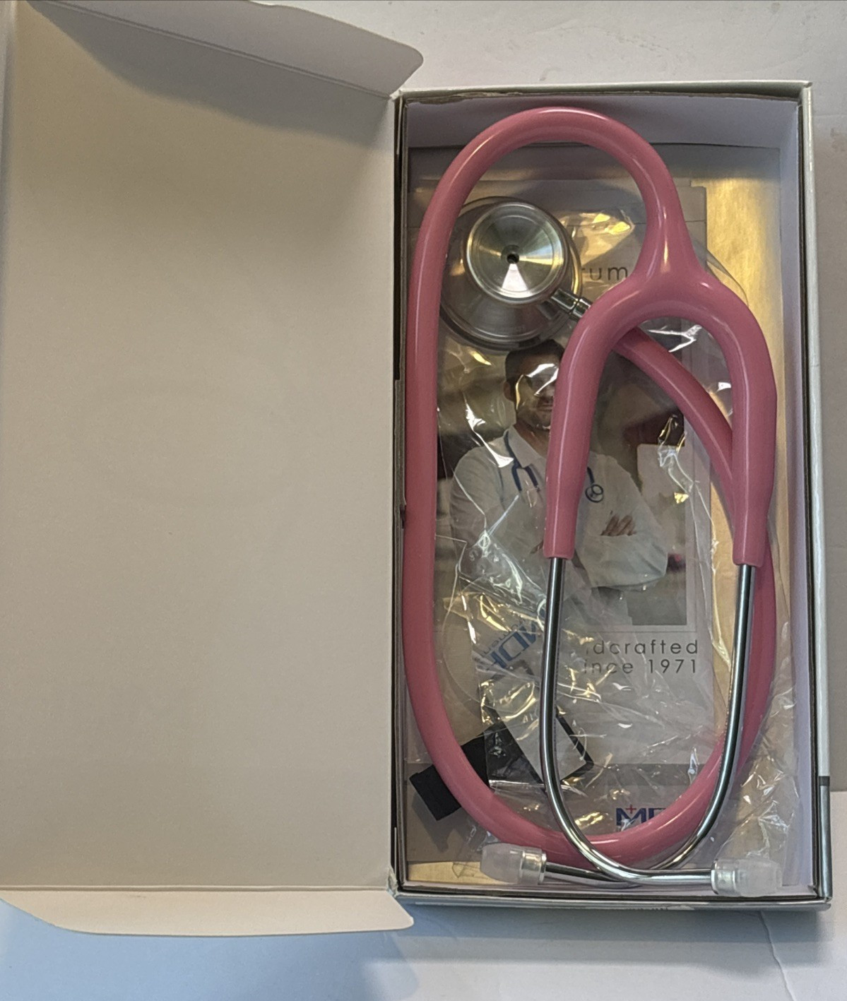 MDF Instruments Acoustica Deluxe Stethoscope Pink Lightweight Dual Head New Box