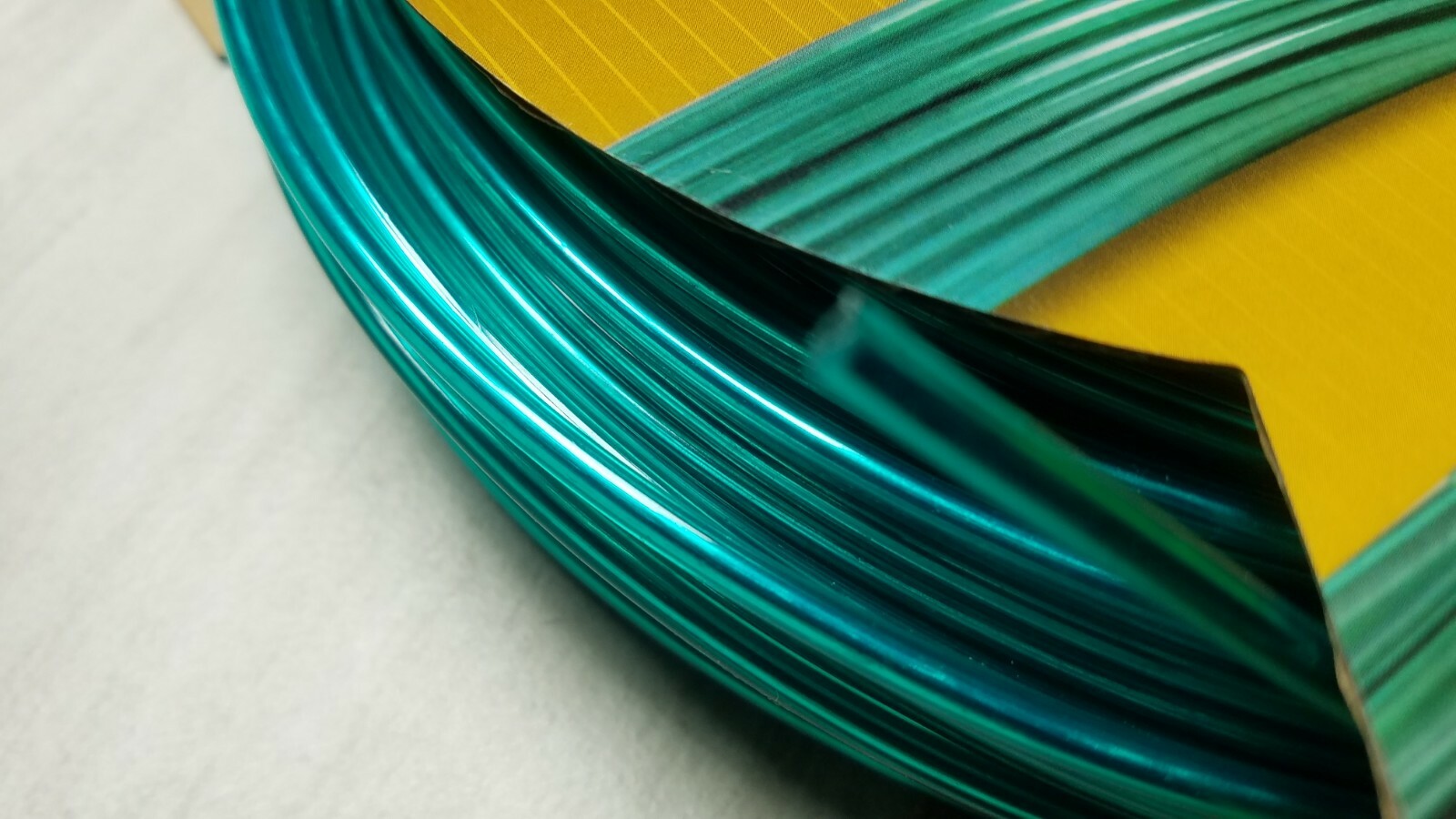 Multi purpose WIRE plastic coated 100 ft 30.5 M or 100 ft each (4 PACK )400′
