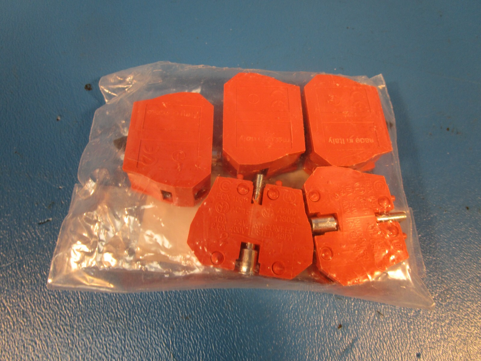 Pack of 5 Automation Direct ECX1030-5, Contact Blocks, ECX1030