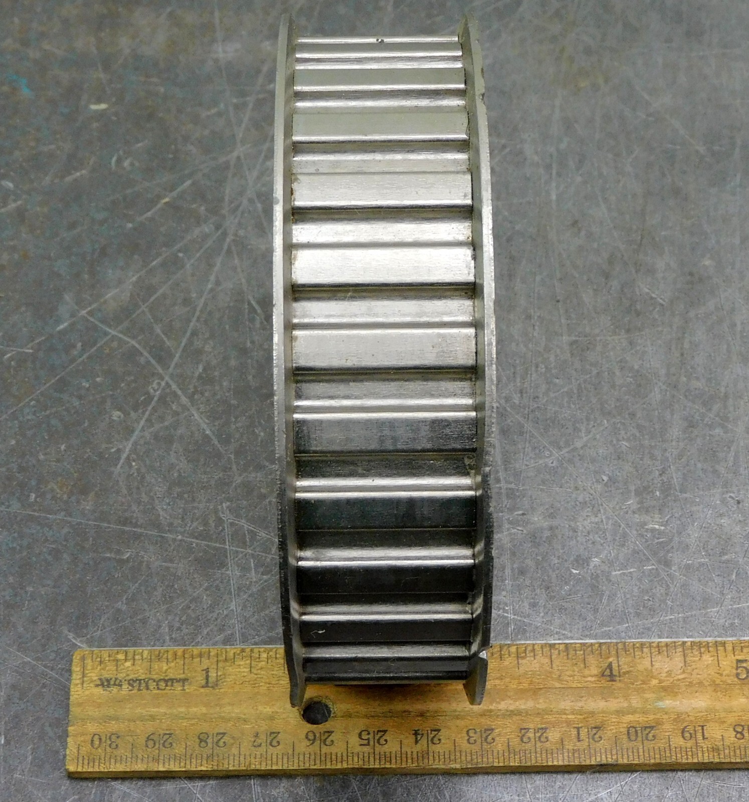 Browning 28HP100 Timing Gear Belt Pulley 28 Teeth 1″ Belt Width