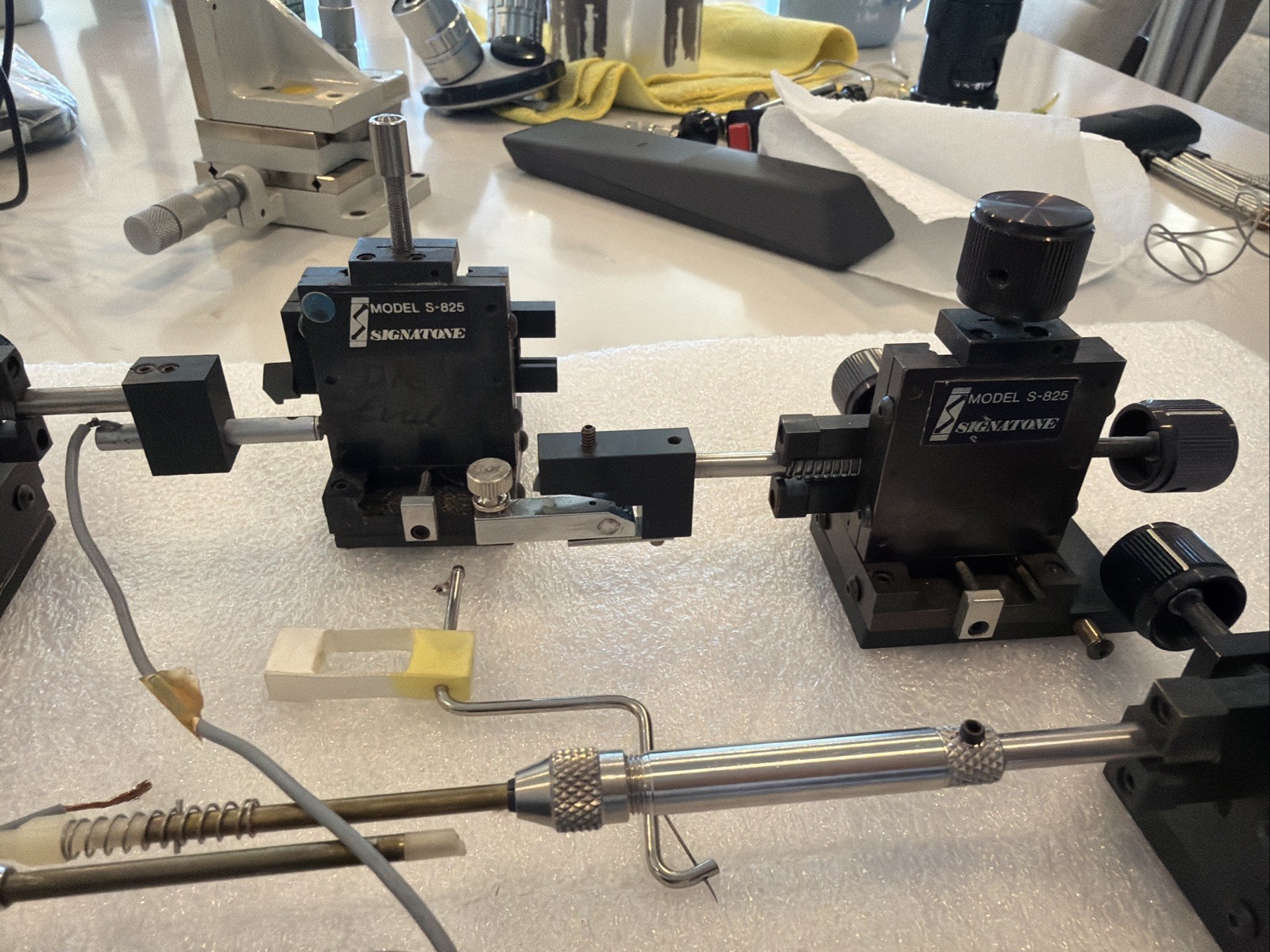 SIGNATONE Model S-825 Micropostioner Probe Manipulators-