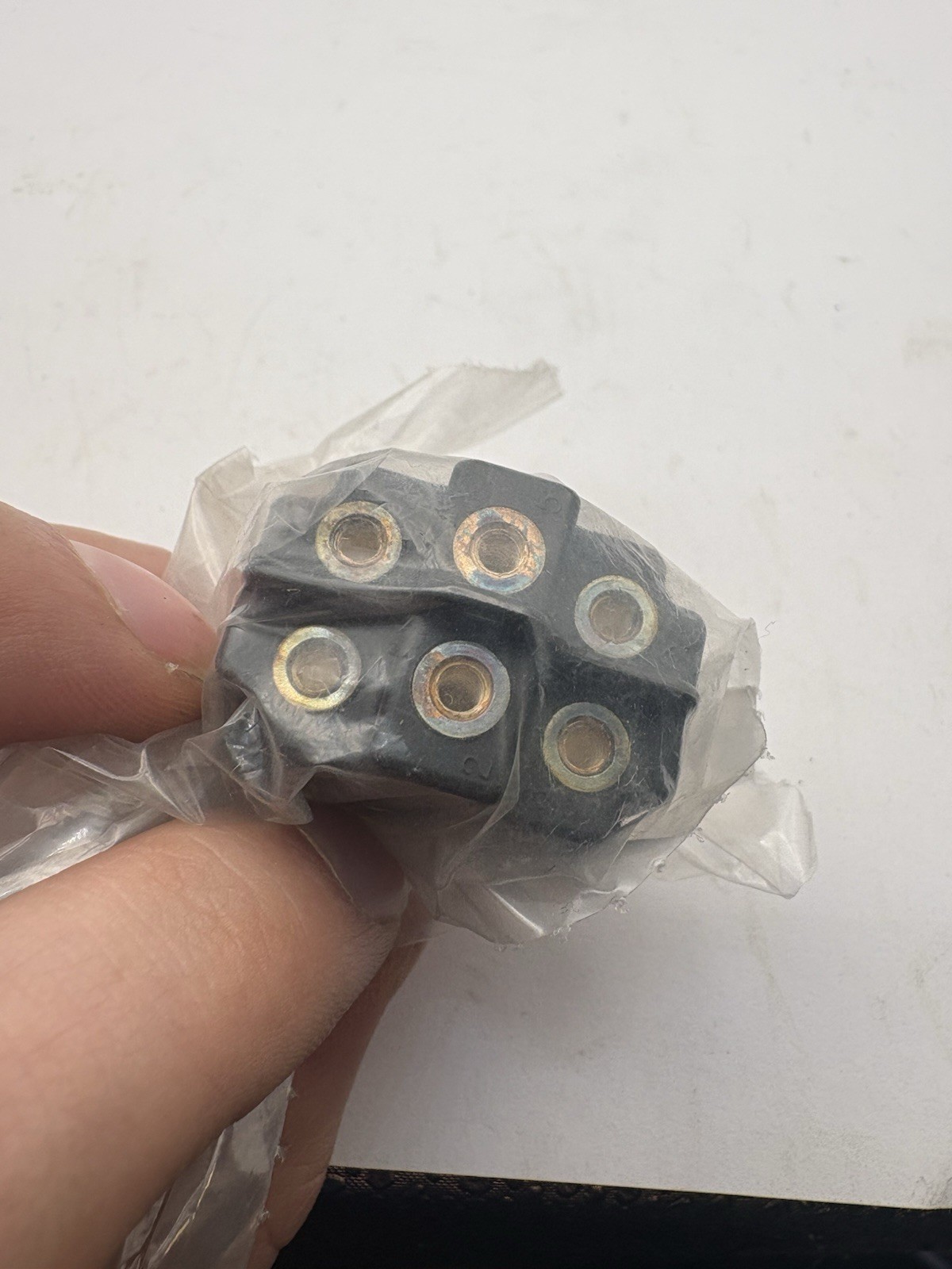 2TL1-1 MS24524-21 TOGGLE SWITCH ON OFF ON DPDT 15A 125V HONEYWELL