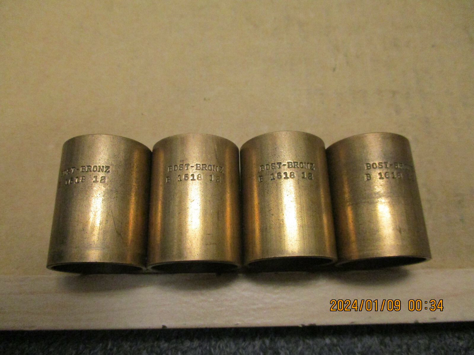 NEW OTHER BRONZE SINTERED BUSHING, 1″ X 1-1/8″ X 1-1/2LG, B1618-12, 4PC’S LT.