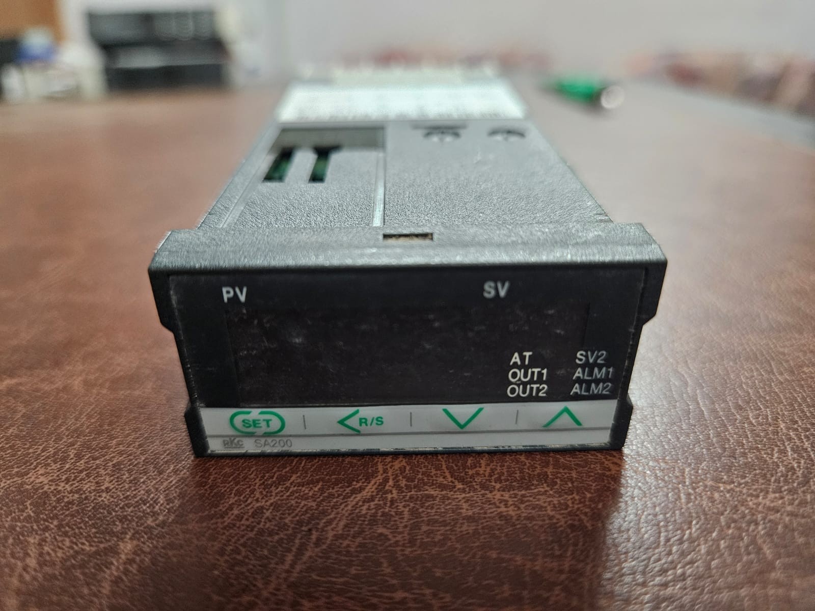 RKC Instrument FK09-VM-3*HN-6N/A Digital Temperature Controller
