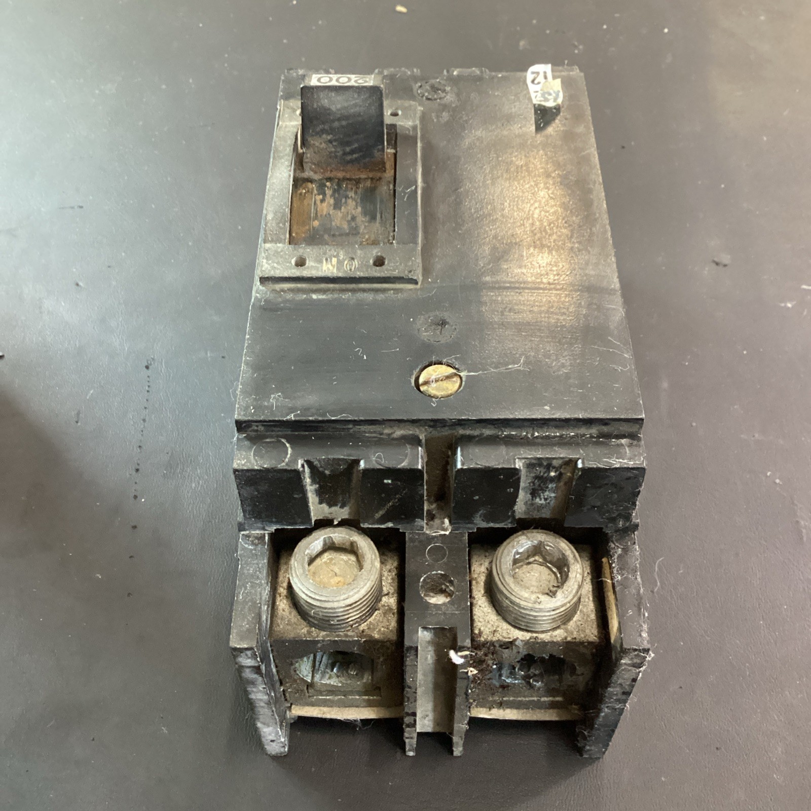 Square D Q2L2200 200A 2 Pole Circuit Breaker 120/240V Type Q2L 2P 200 Amp Used