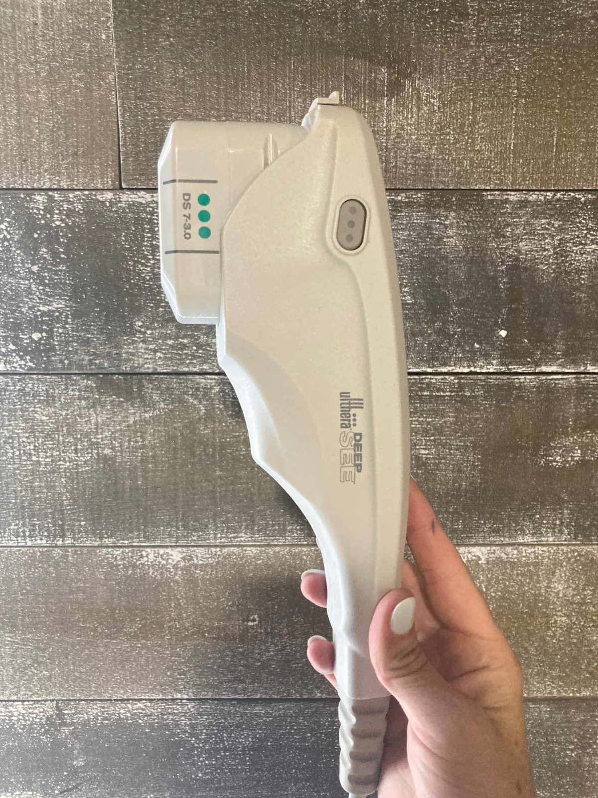 2015 Ulthera – Lift & Tighten Skin, Non-Invasive Cosmetic Device
