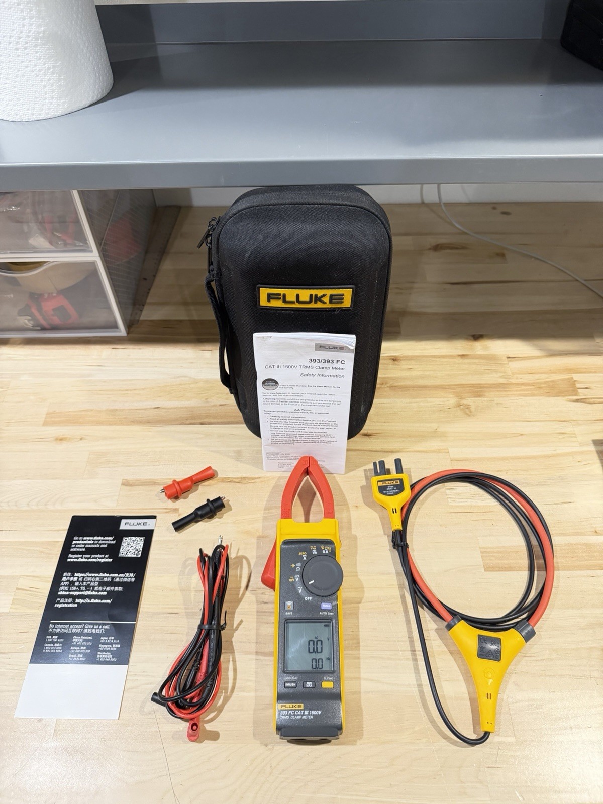 FLUKE 393 FC CAT III 1500V TRMS CLAMP METER W/ IFLEX PROBE & LEADS (TESTED)