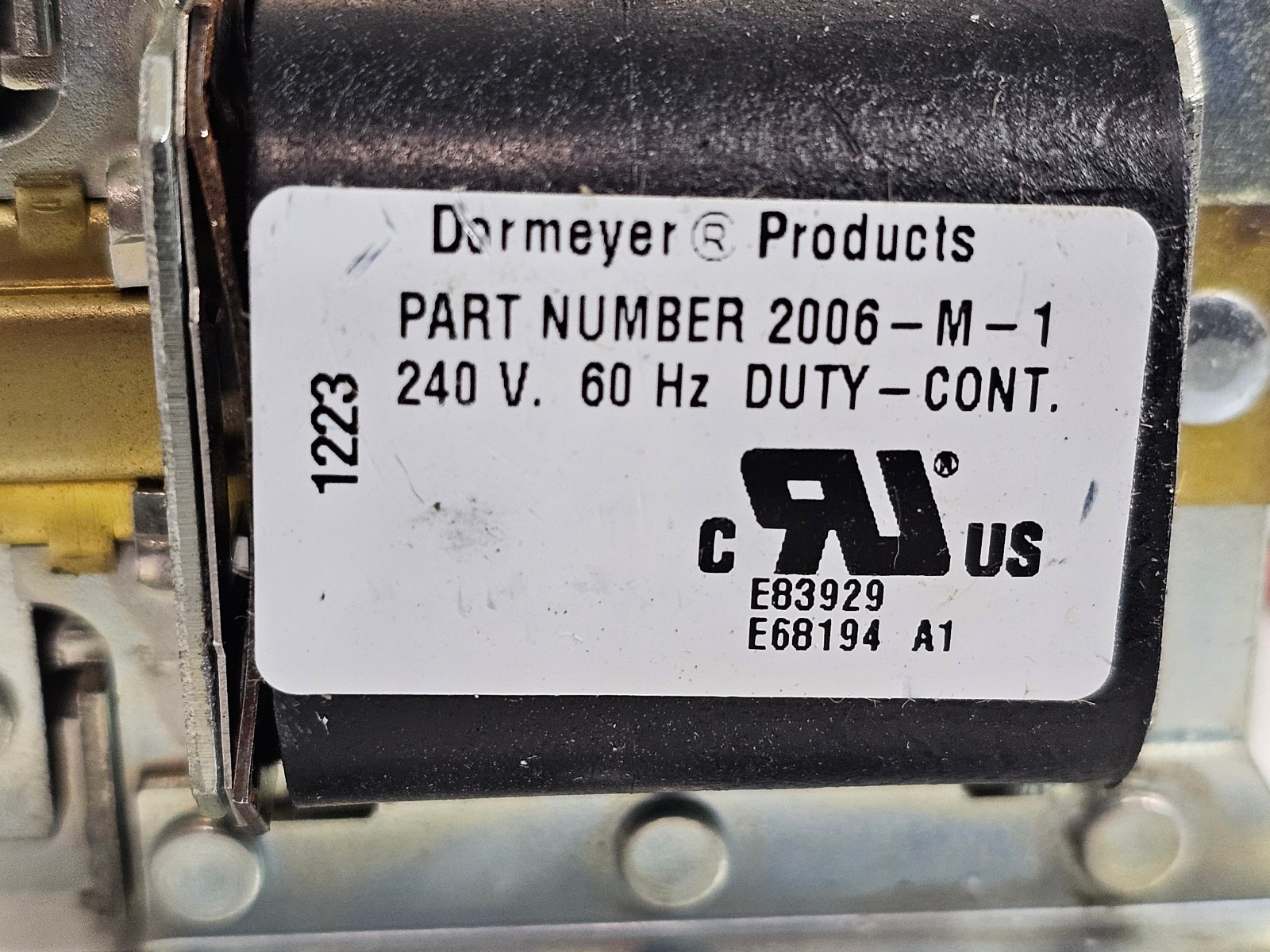 Dormeyer 2006-M-1 Laminated Solenoid Continuous Duty Cycle 240V 60Hz New