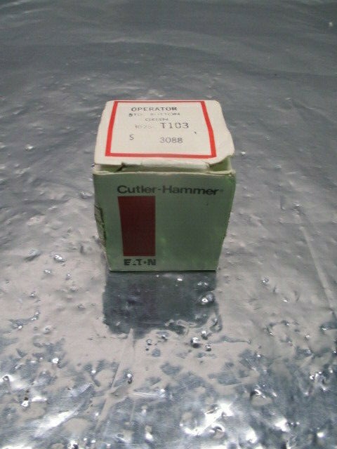 Cutler-Hammer 10250T103 Operator STD Button, Green, Eaton, 100614