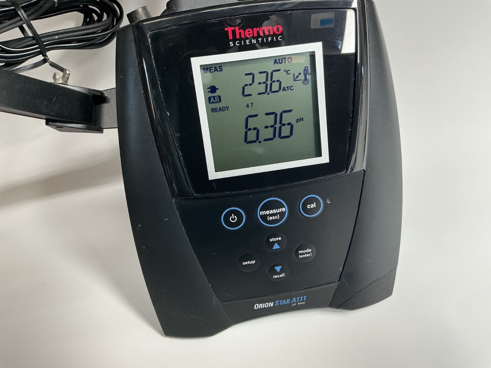 Thermo Scientific Orion Star A111 Benchtop pH Meter & Probe – 30 Day Warranty!