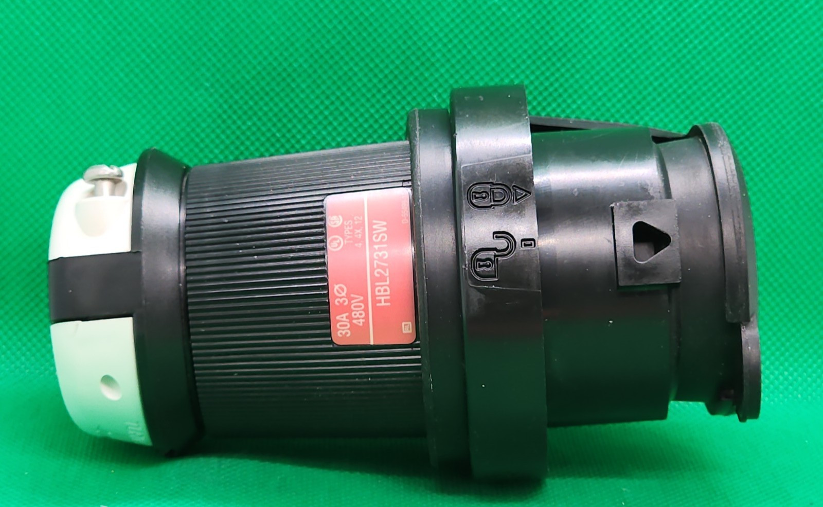 HUBBELL HBL2731SW 30A 480V SAFETY-SHROUD TWIST-LOCK [2RE4-1]