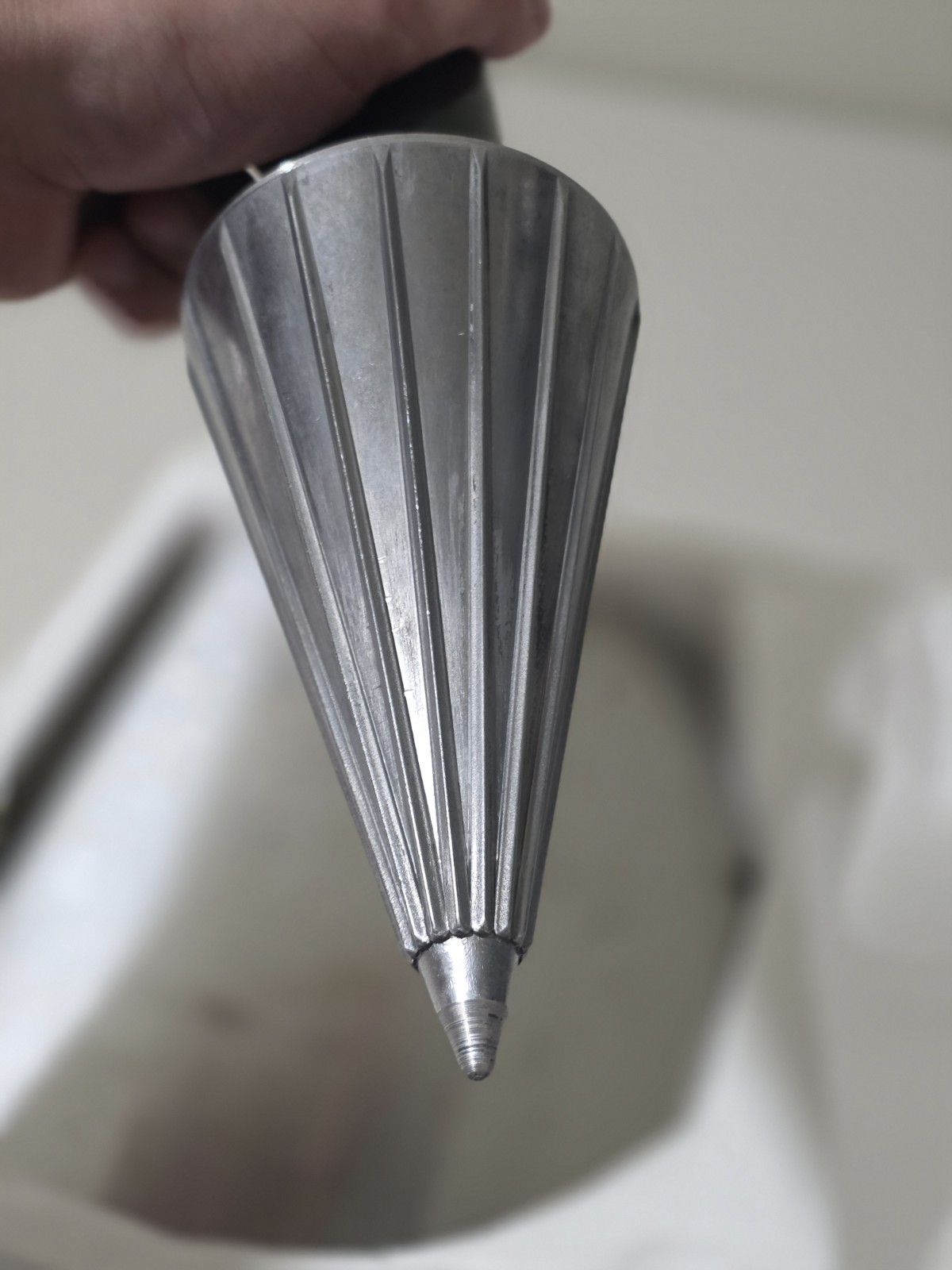 Waring Commercial Waffle Cone Rolling & Forming Tool and Mount – Large
