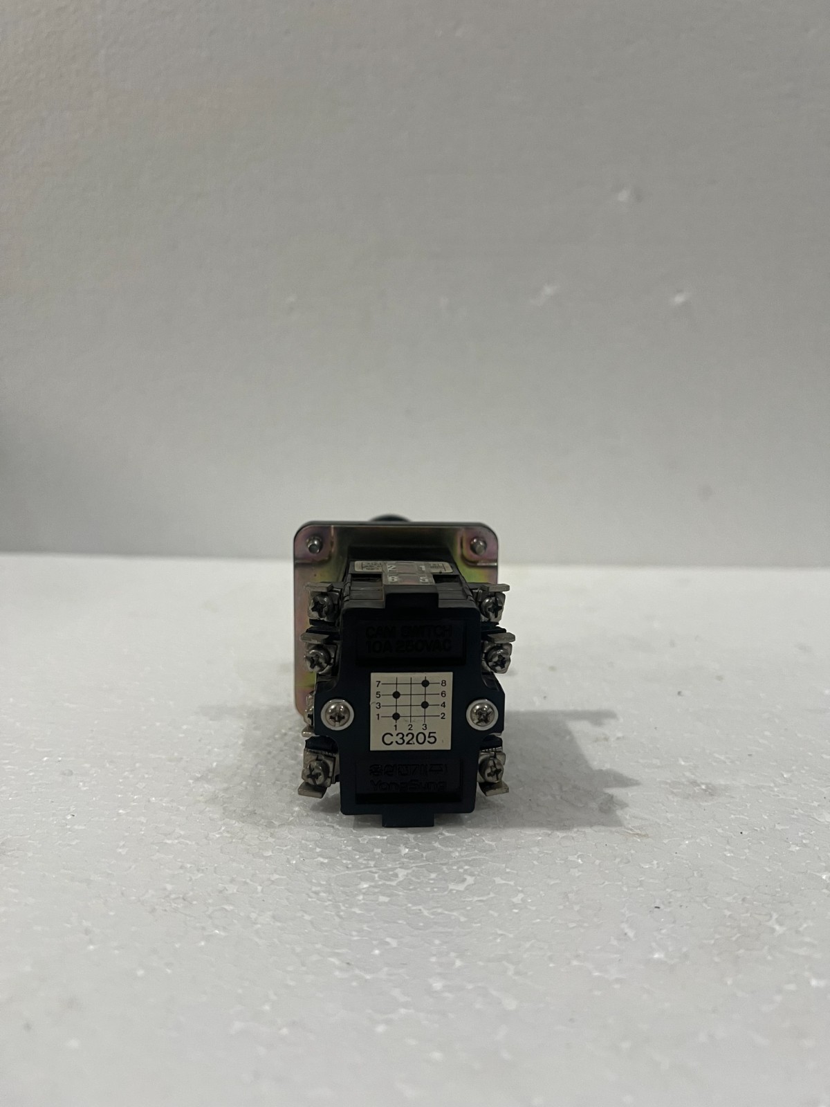 YONGSUNG ELECTRIC 3-3-1779 Rotary Cam Switch AC220V, 10A #FASTSHIPPING