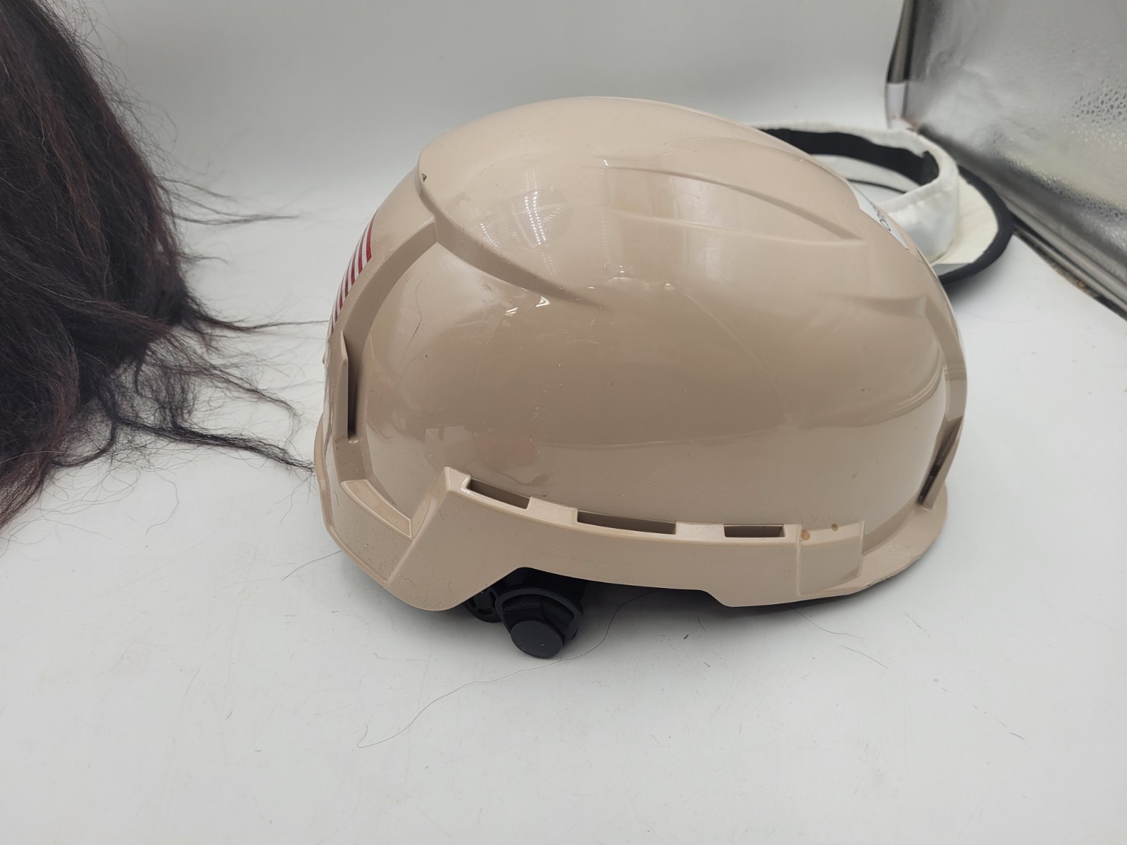 Milwaukee 48-73-1093 TAN Safety Helmet (USA) – Type 2, Class C, Vented DA BRIM