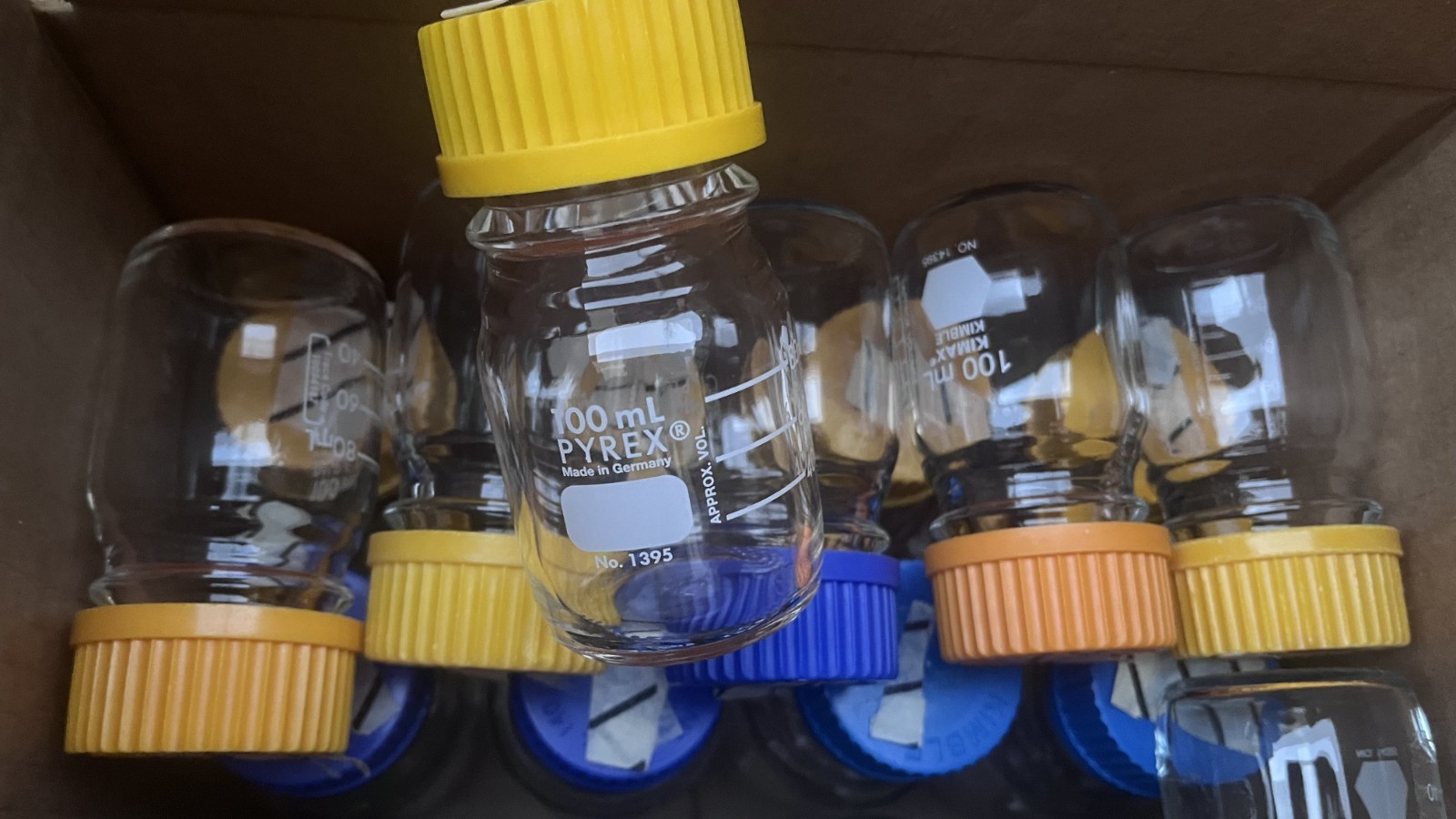 Glass Media Storage Bottle Screw Cap 100mL 250mL 500mL PYREX Fisher VWR Used