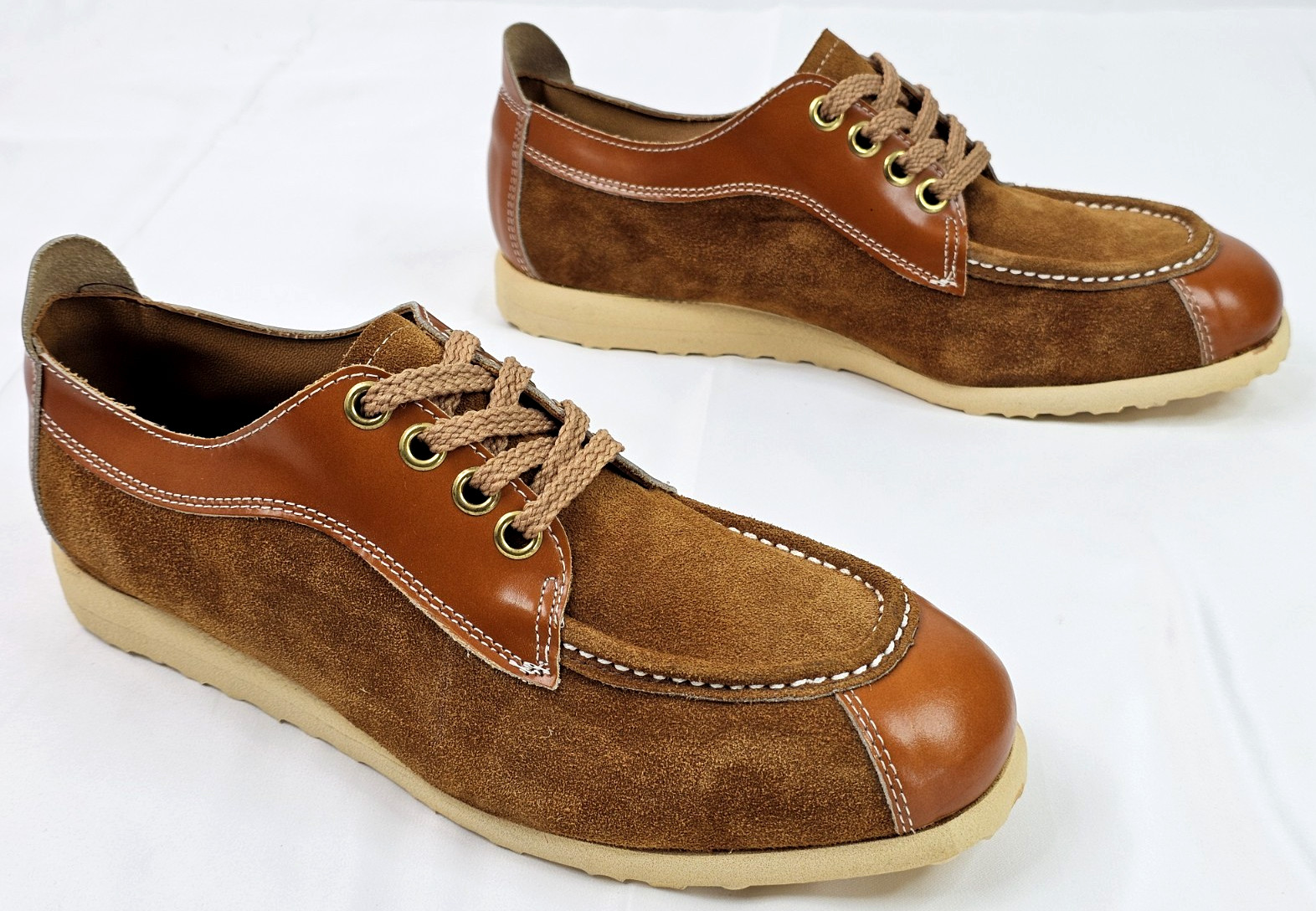 Lehigh Safety Shoe w Lockrim Steel Toe Box Men 9.5M, 2-Tone Tan Suede Leather