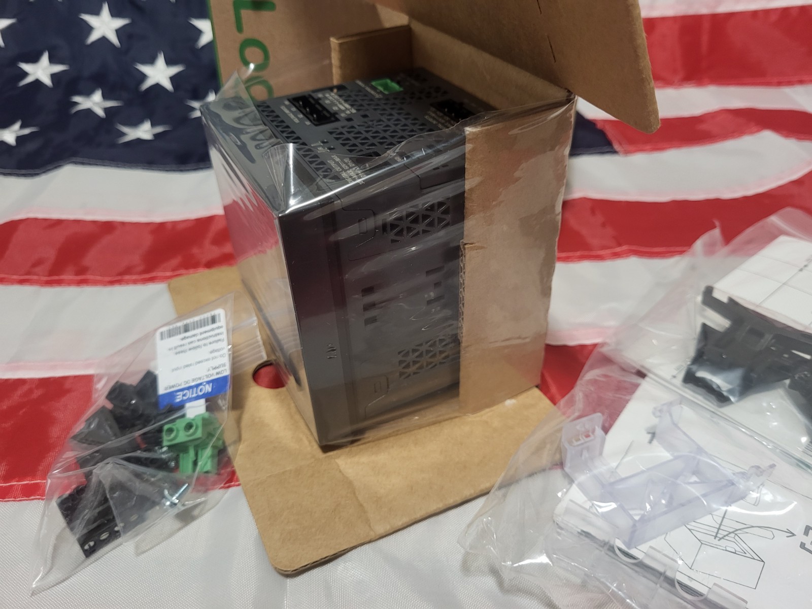 Schneider Electric PowerLogic METSEPM8210 Power Meter New Sealed 2026 Stock