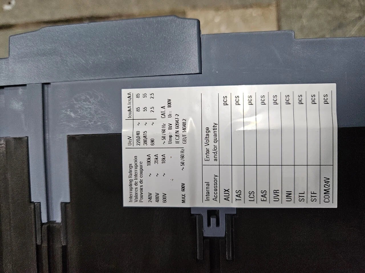 NEW Siemens 3VA6110-5HL41-0AA0 Circuit Breaker 100A with Rotary Operator