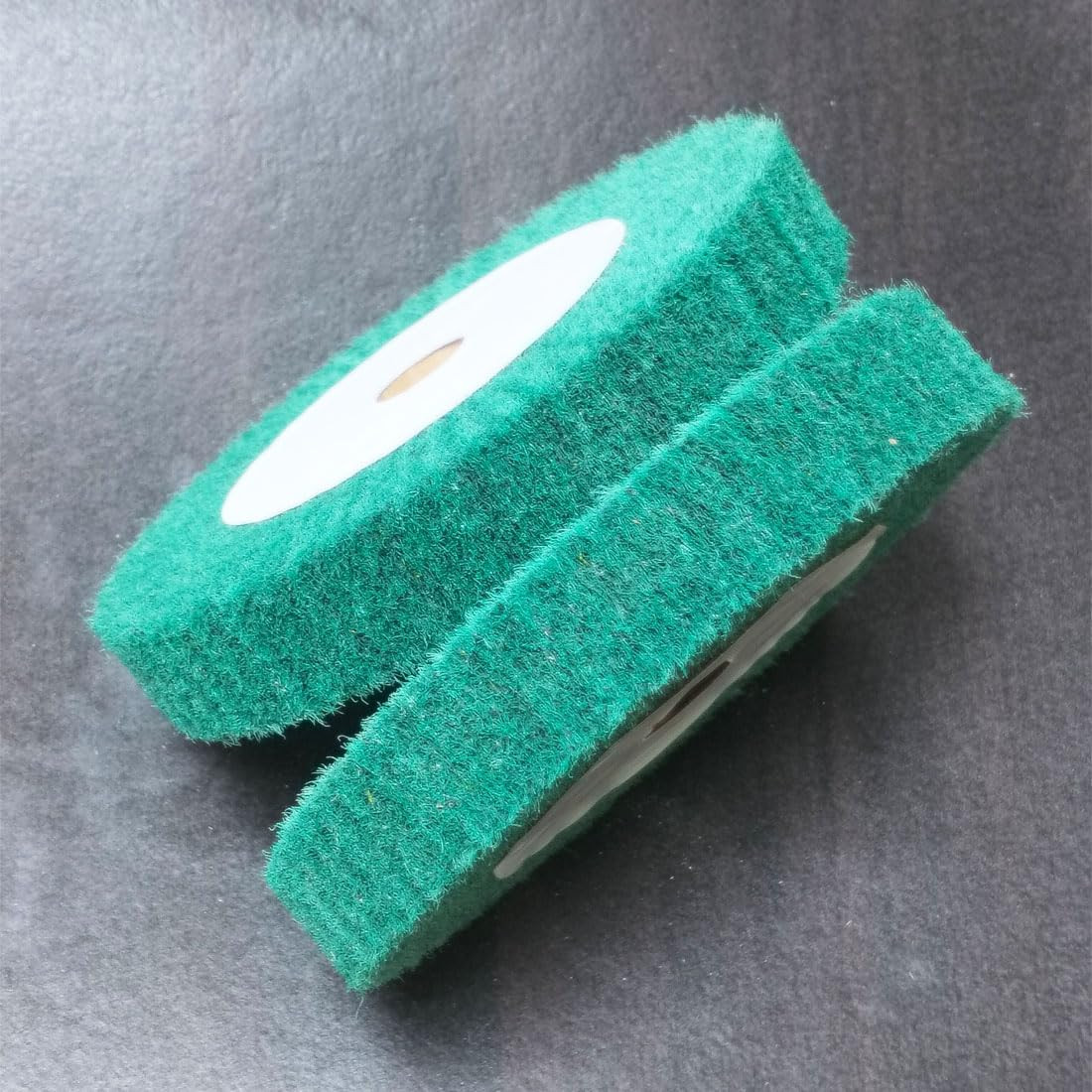 2 Pcs 6» Non-Woven Buffing Polishing Wheels, 4/5″ Arbor 240 Grit Wire Drawing A