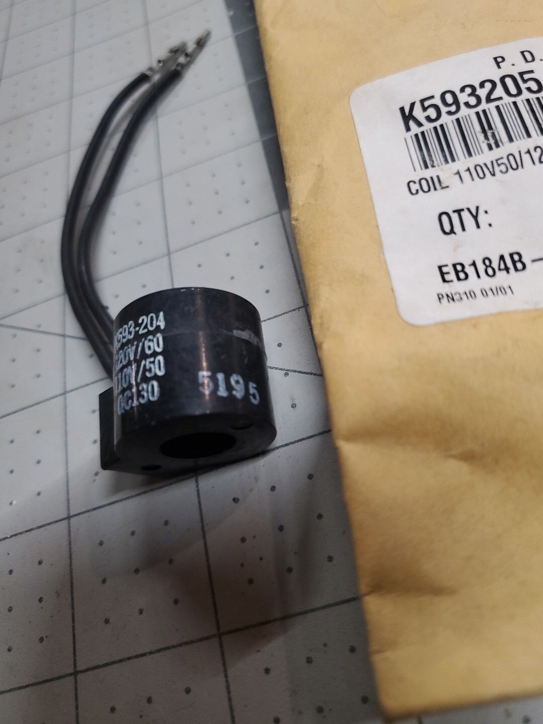 PARKER K593-204 K593205 5195 120V NEW