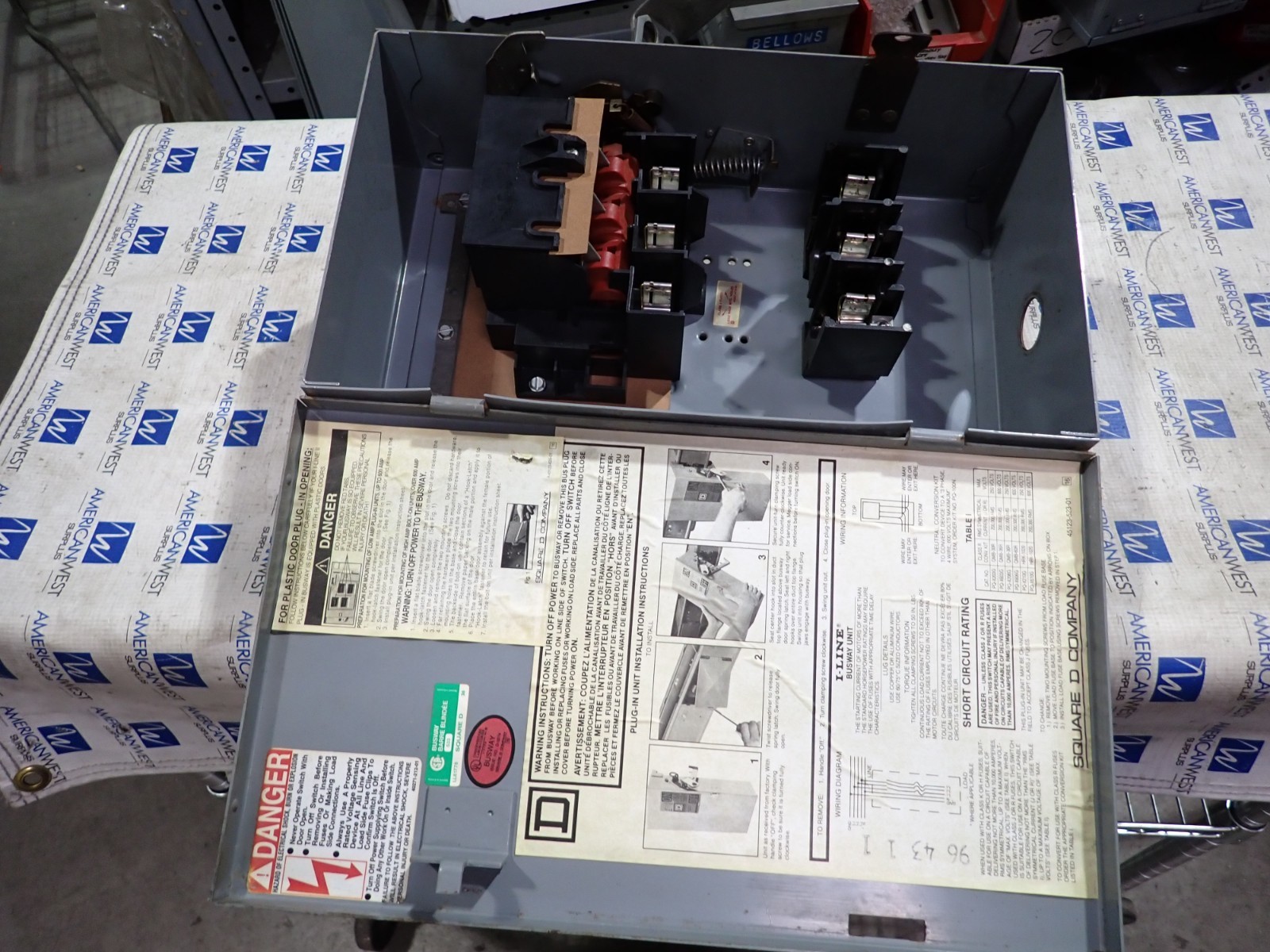 Square D PQ3603G 30 amp 600 volt Fusible 3 Phase 3 Wire 20 HP Bus Plug BP596