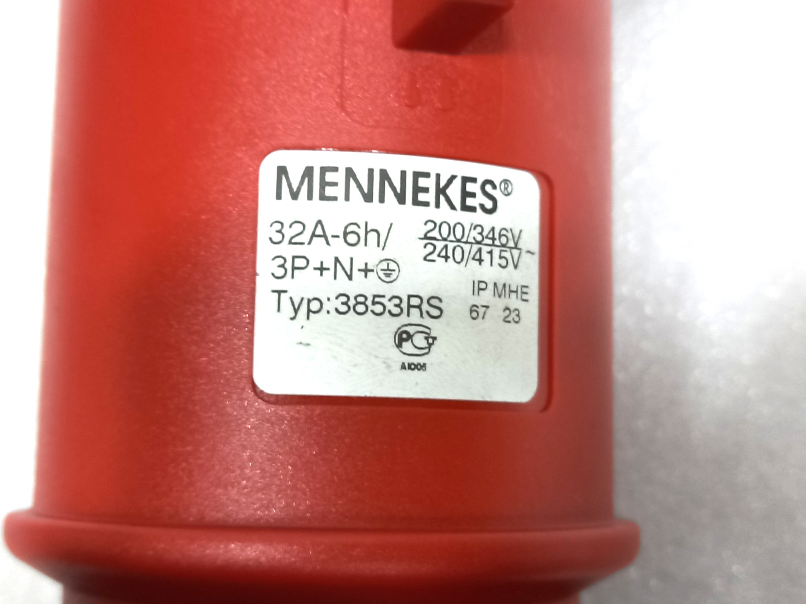Mennekes 3853RS Power Plug 32A-6h 3P+N+E 200/346V~ 240/415V~