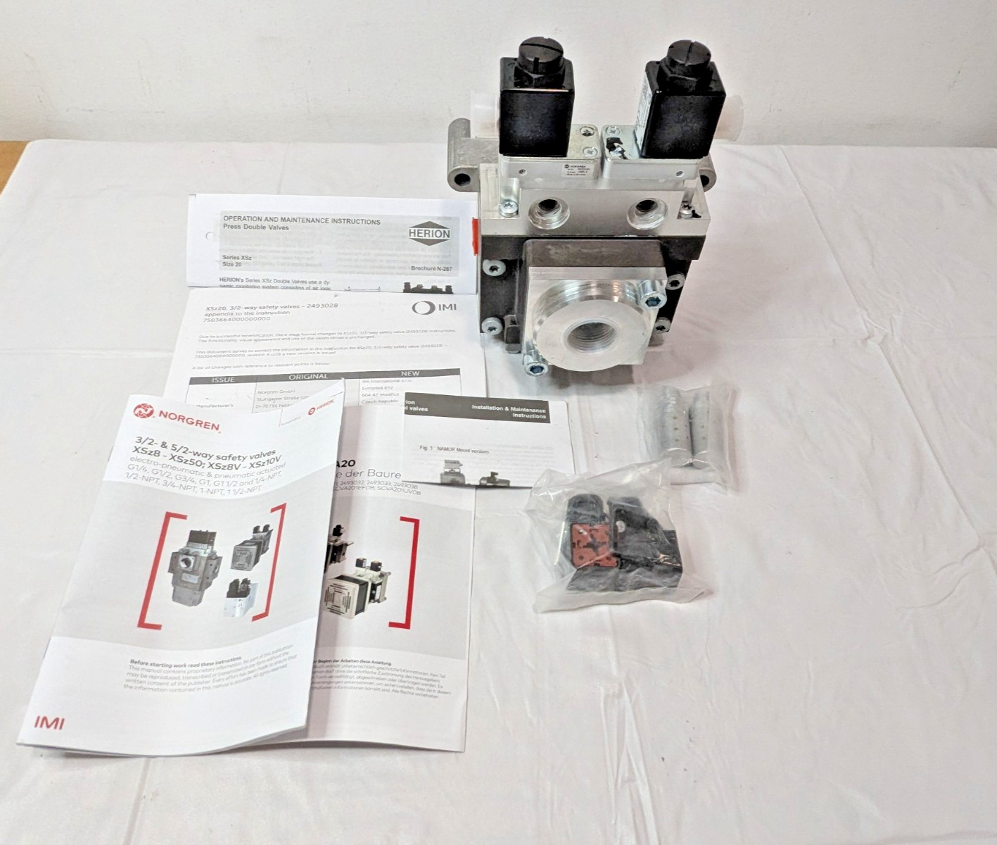 Norgren Press Safety Valve 2 Positions 120VAC 2493039020112060