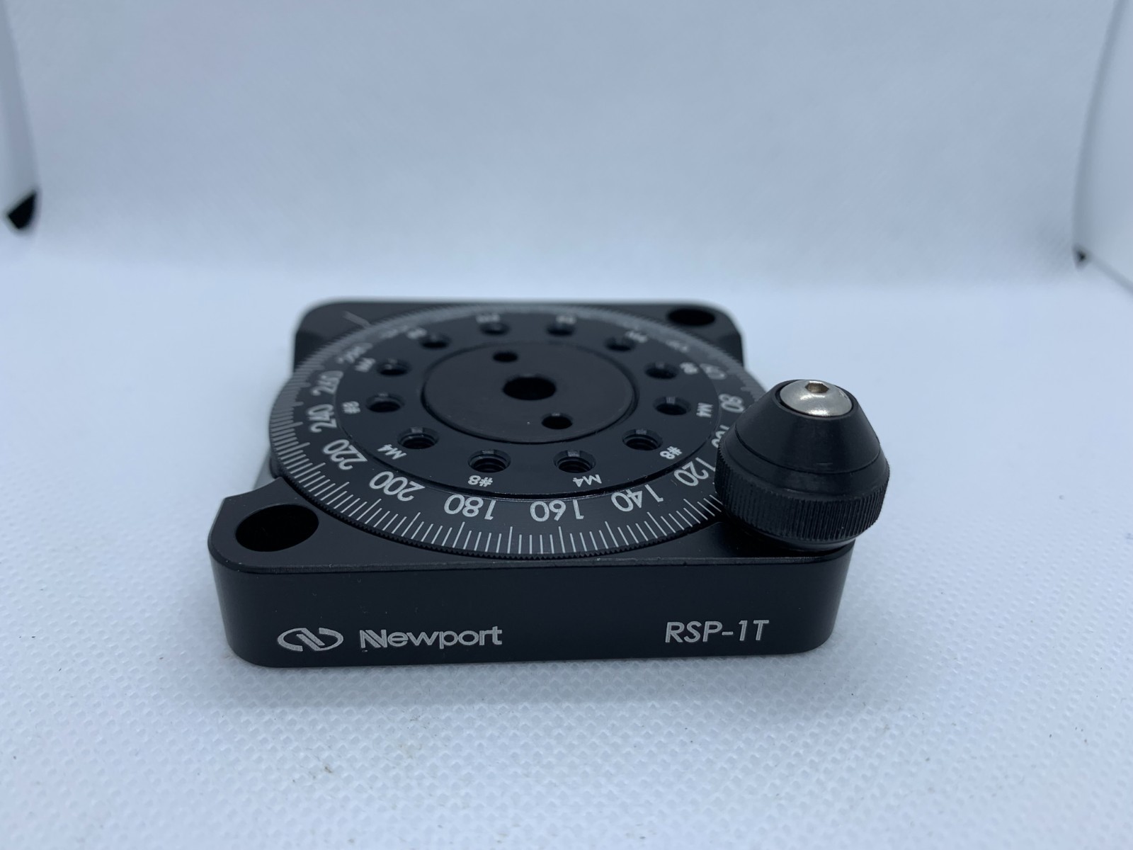Newport RSP-1T Optic Rotation Mount for 1″ Optics with RSA-1TI Solid Insert