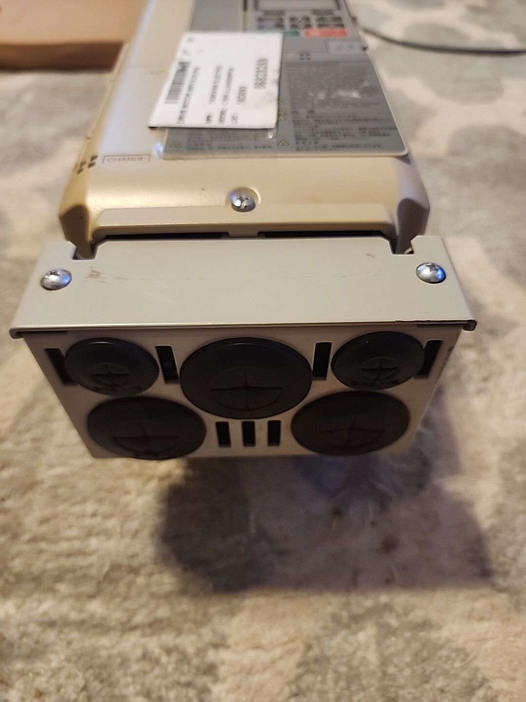 Yaskawa CIMR-AU4A0009FAA REV: E 380-480