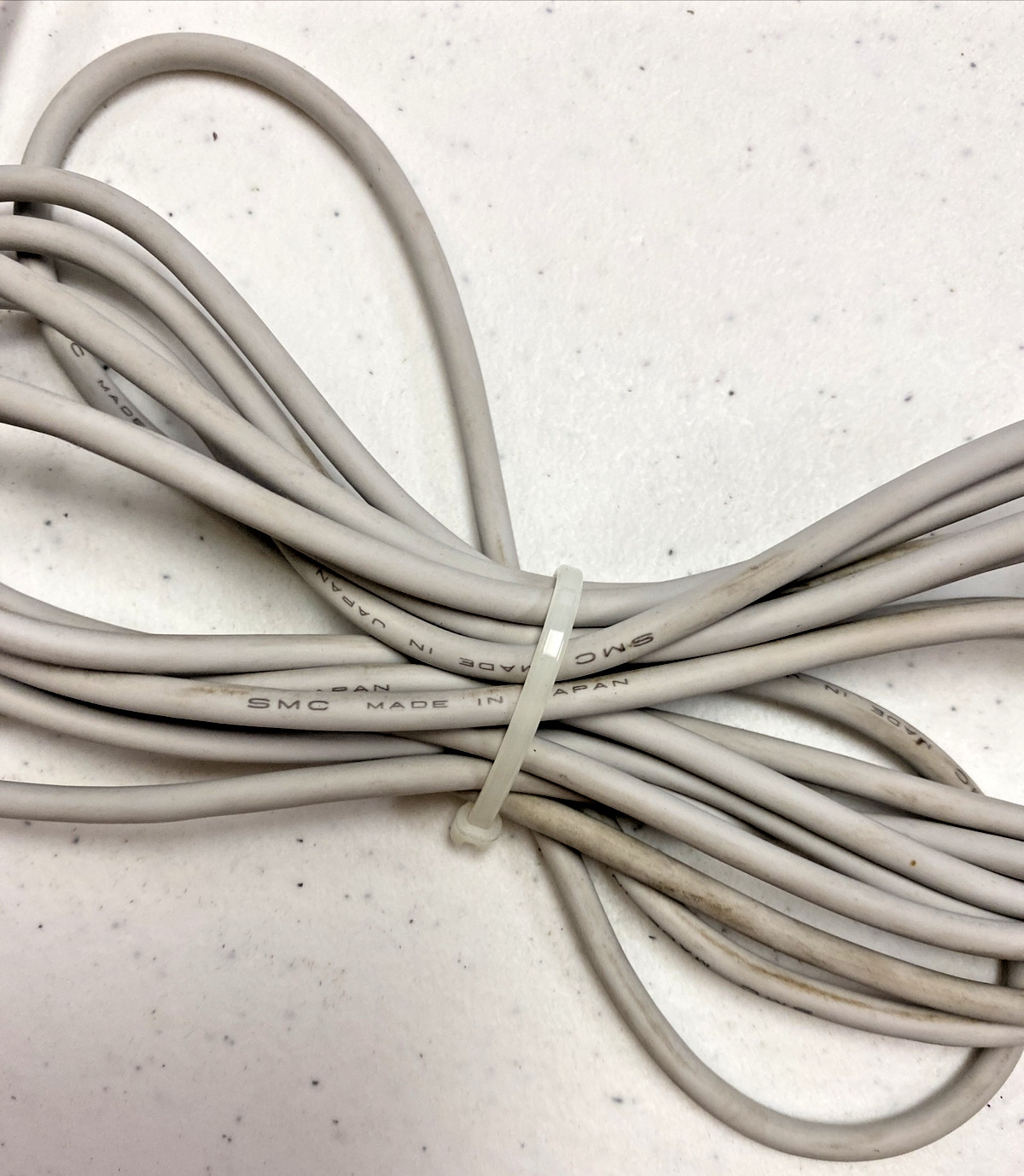 NEW SMC D-J79W AUTO PROXIMITY REED SWITCH ACTUATOR, 12-24VDC, FREE SHIPPING